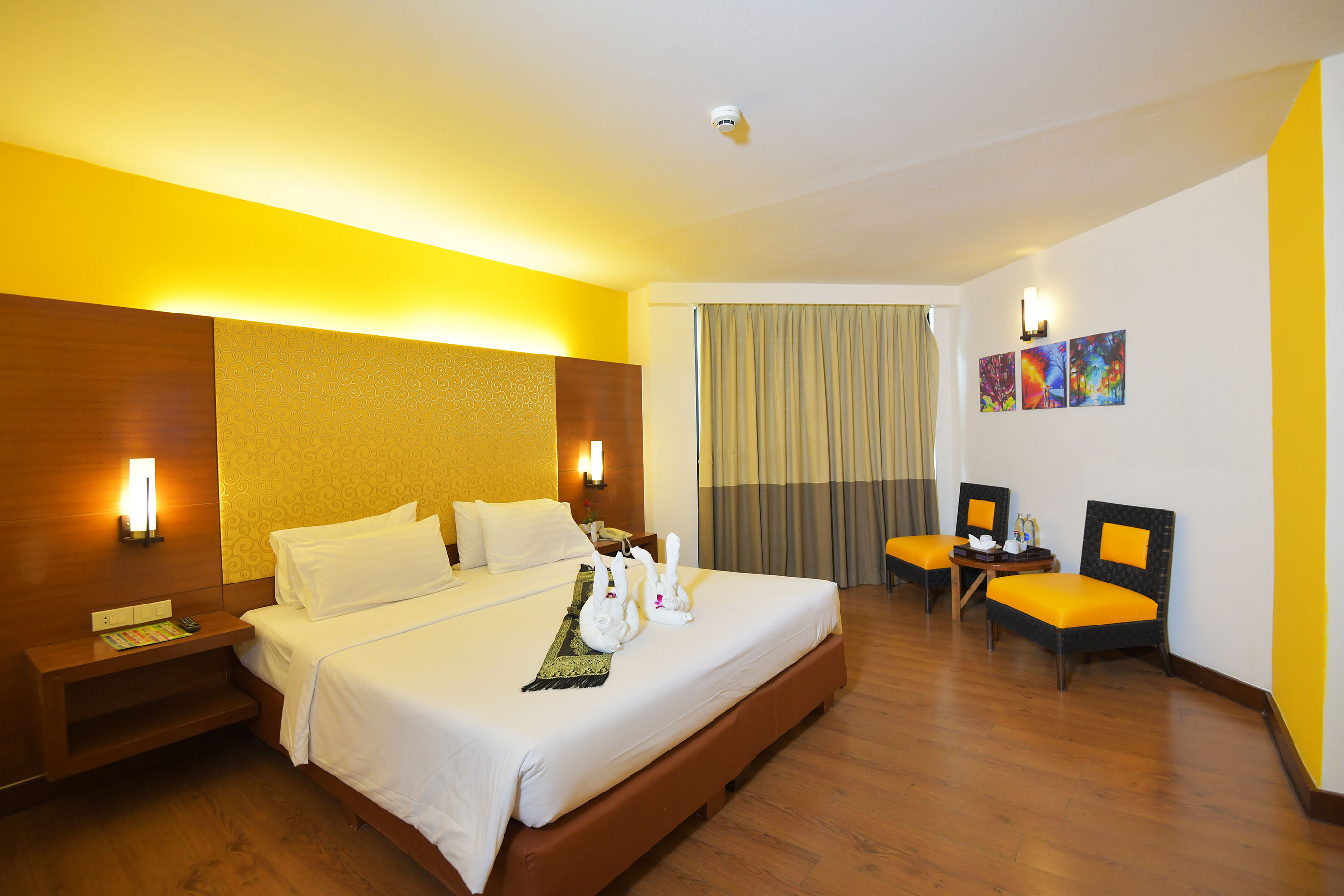 Double or Twin Deluxe