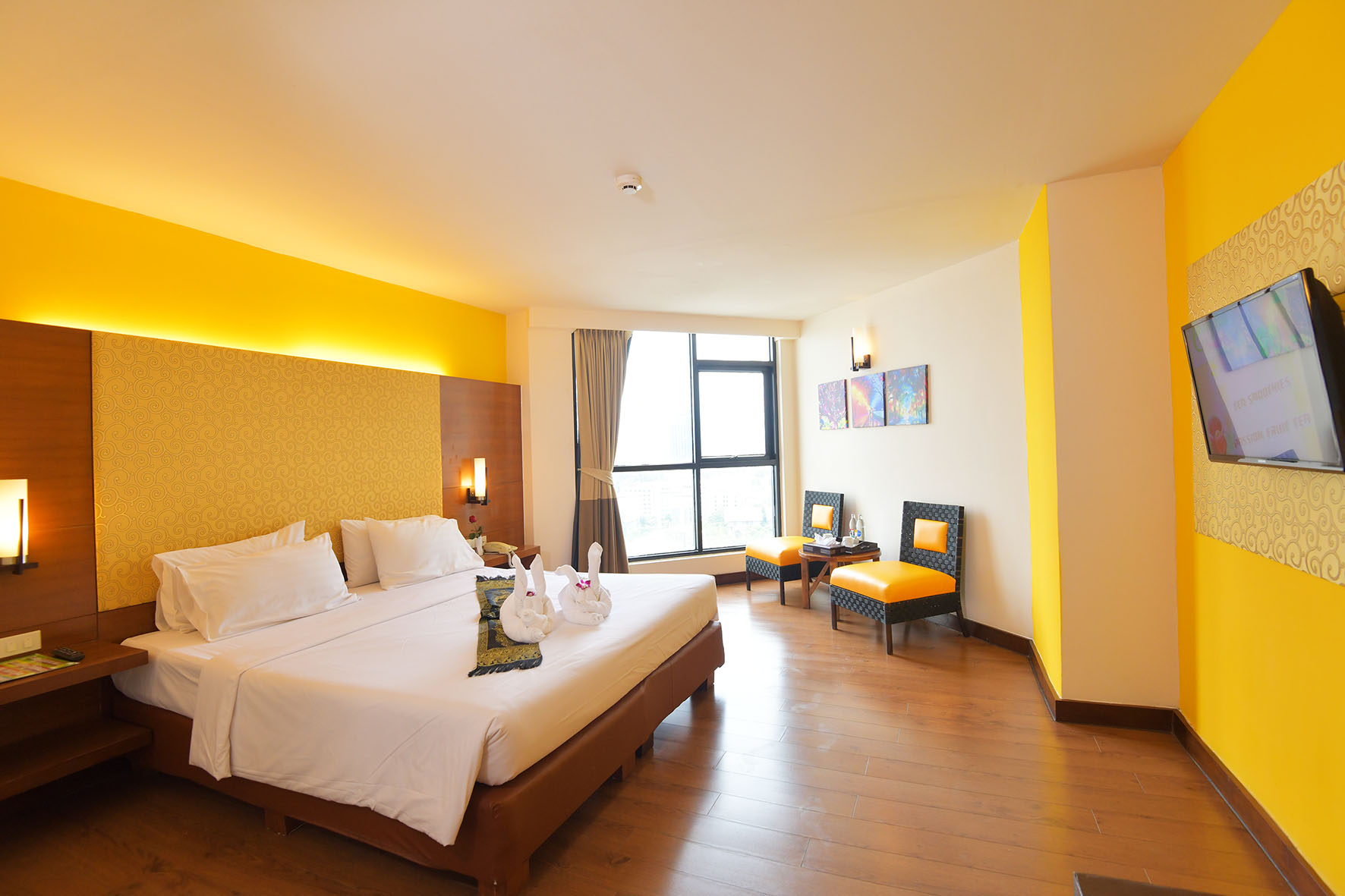 Double or Twin Deluxe