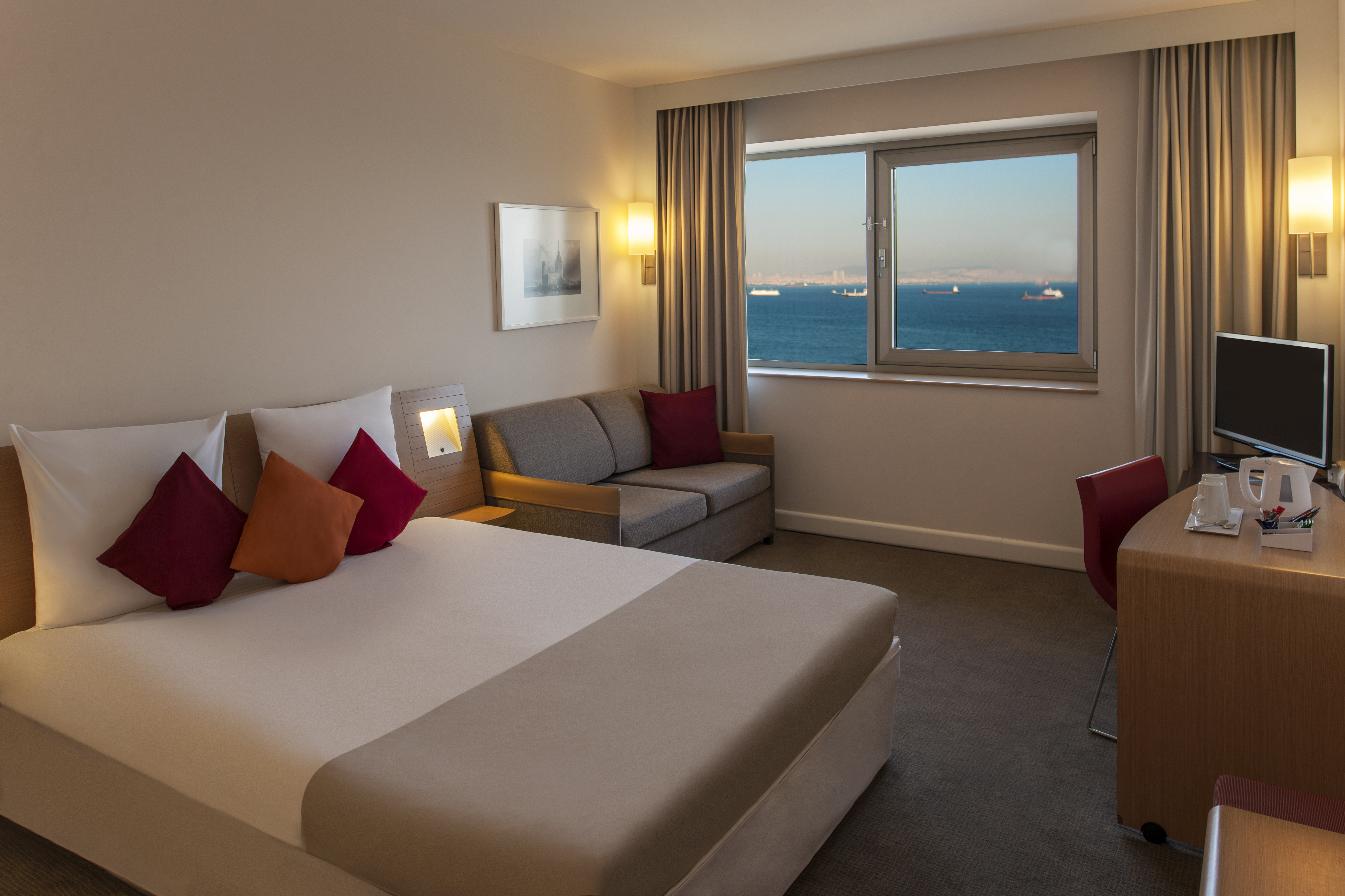 Family Room Connecting Room