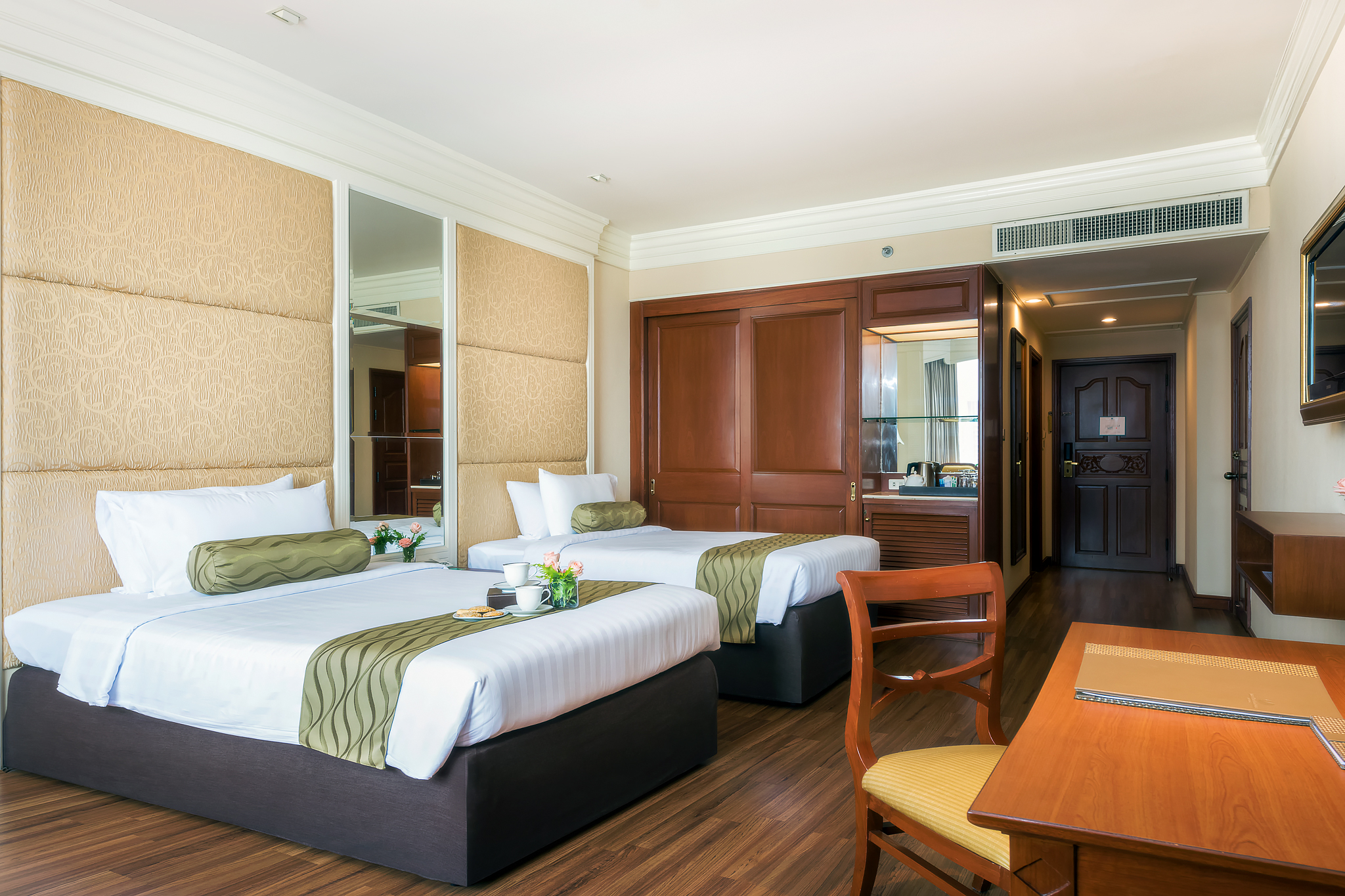 Double or Twin Deluxe