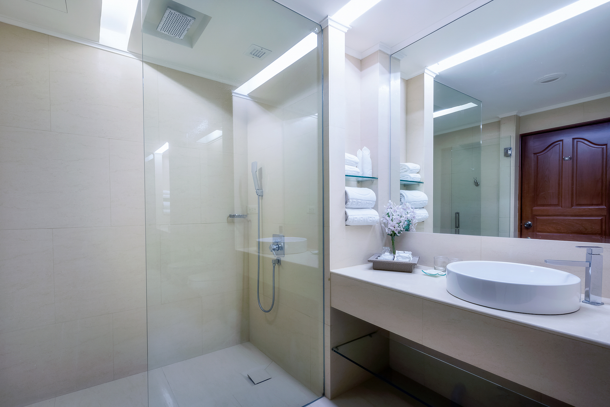 Double or Twin Deluxe