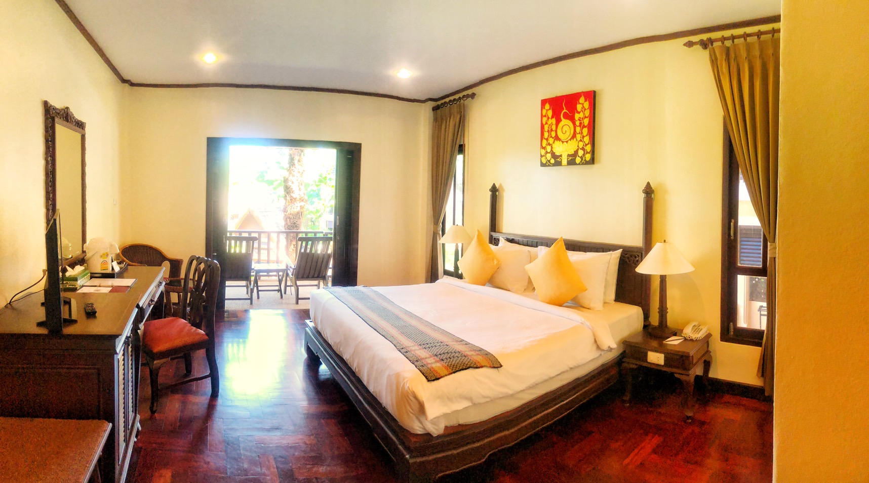 Double or Twin Deluxe Mountain View