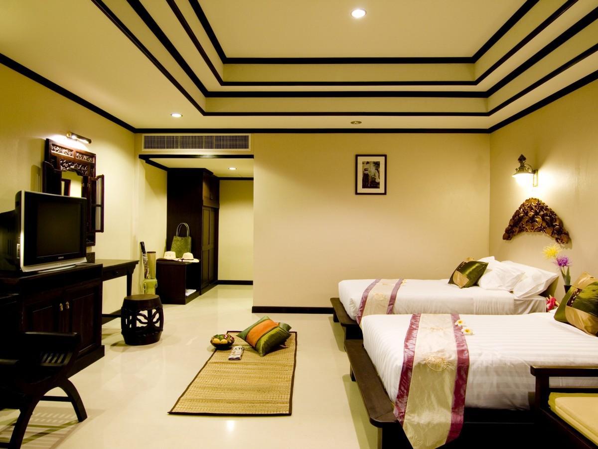 Double or Twin with Jacuzzi