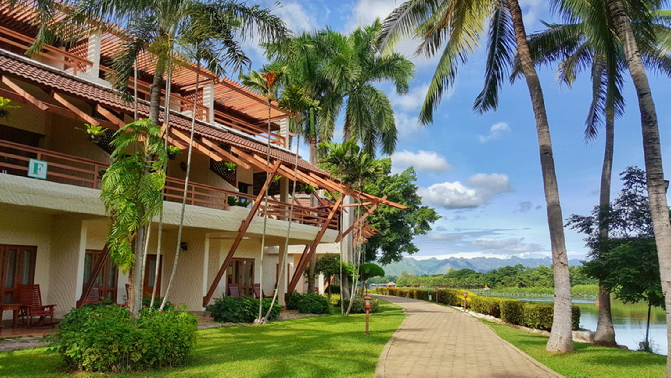 Double or Twin Deluxe River View