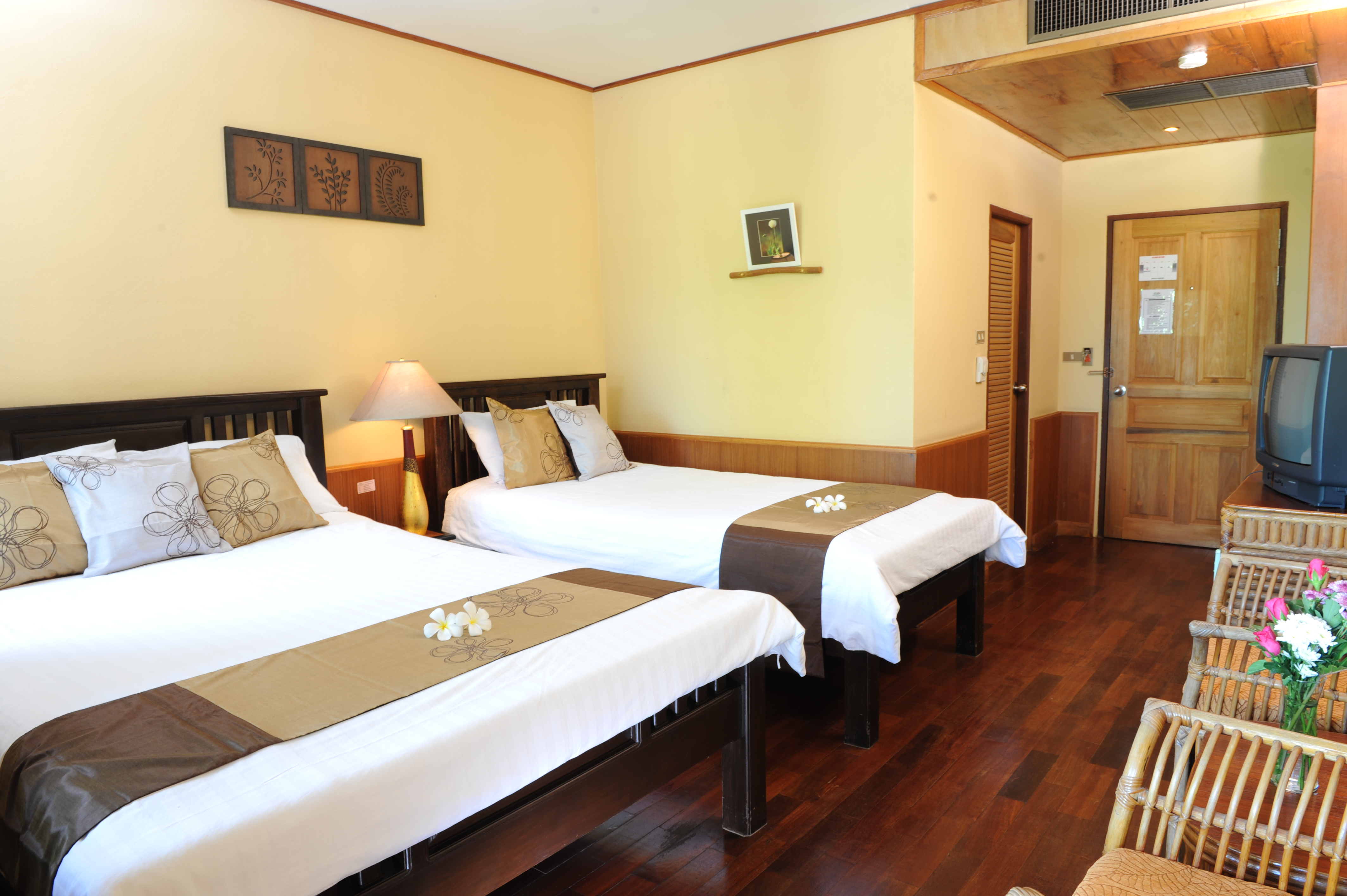 Double or Twin Deluxe