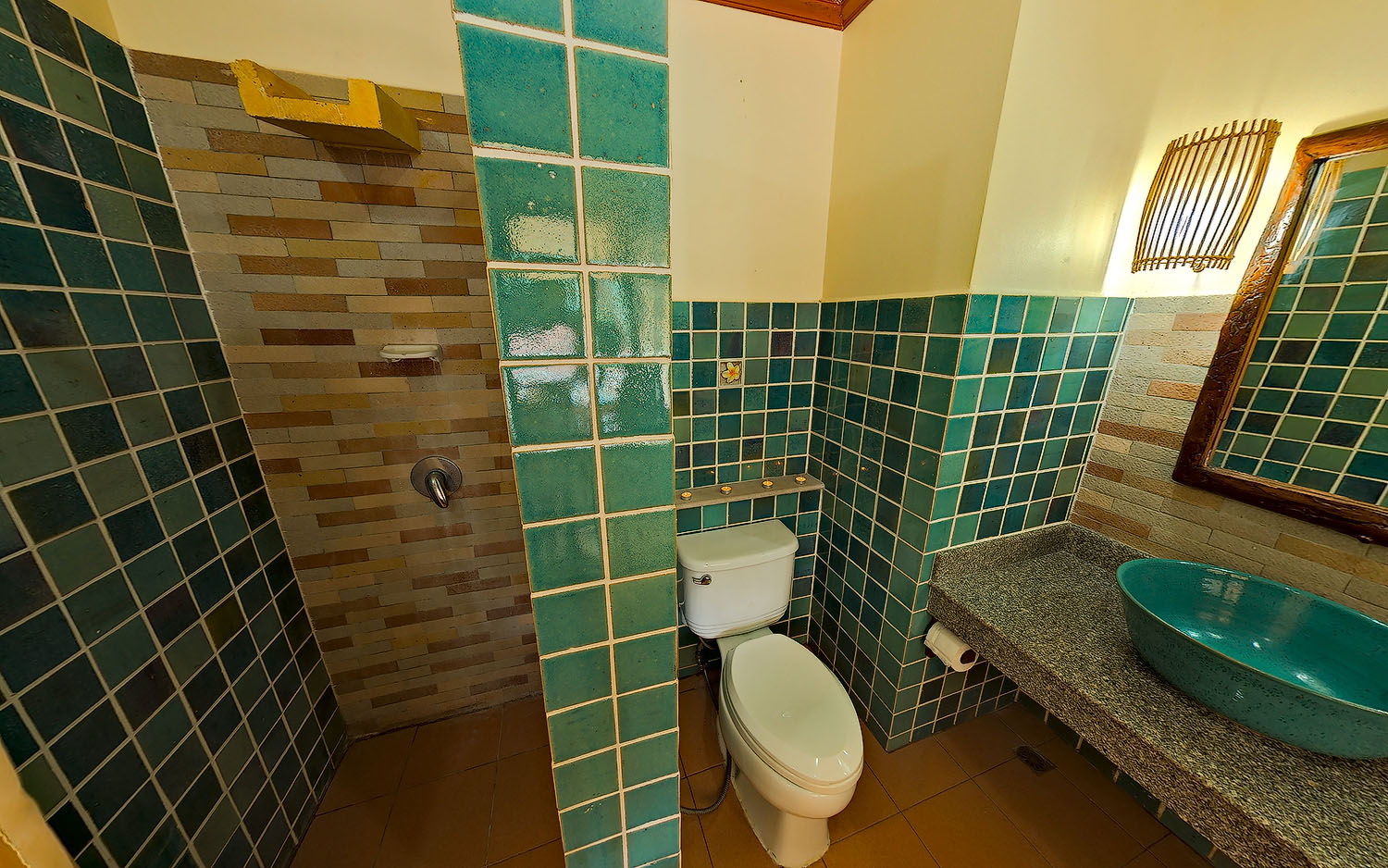 Double or Twin Deluxe Pool View