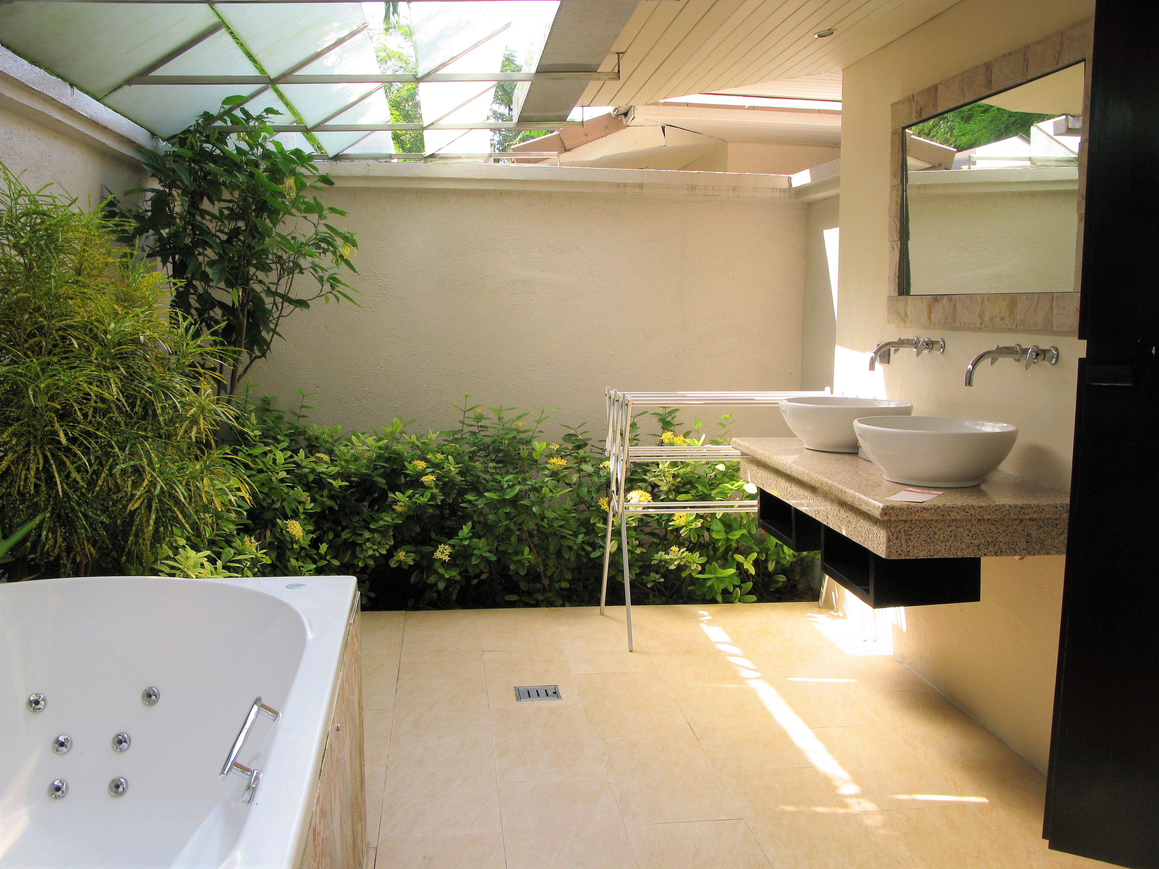 Double or Twin with Jacuzzi