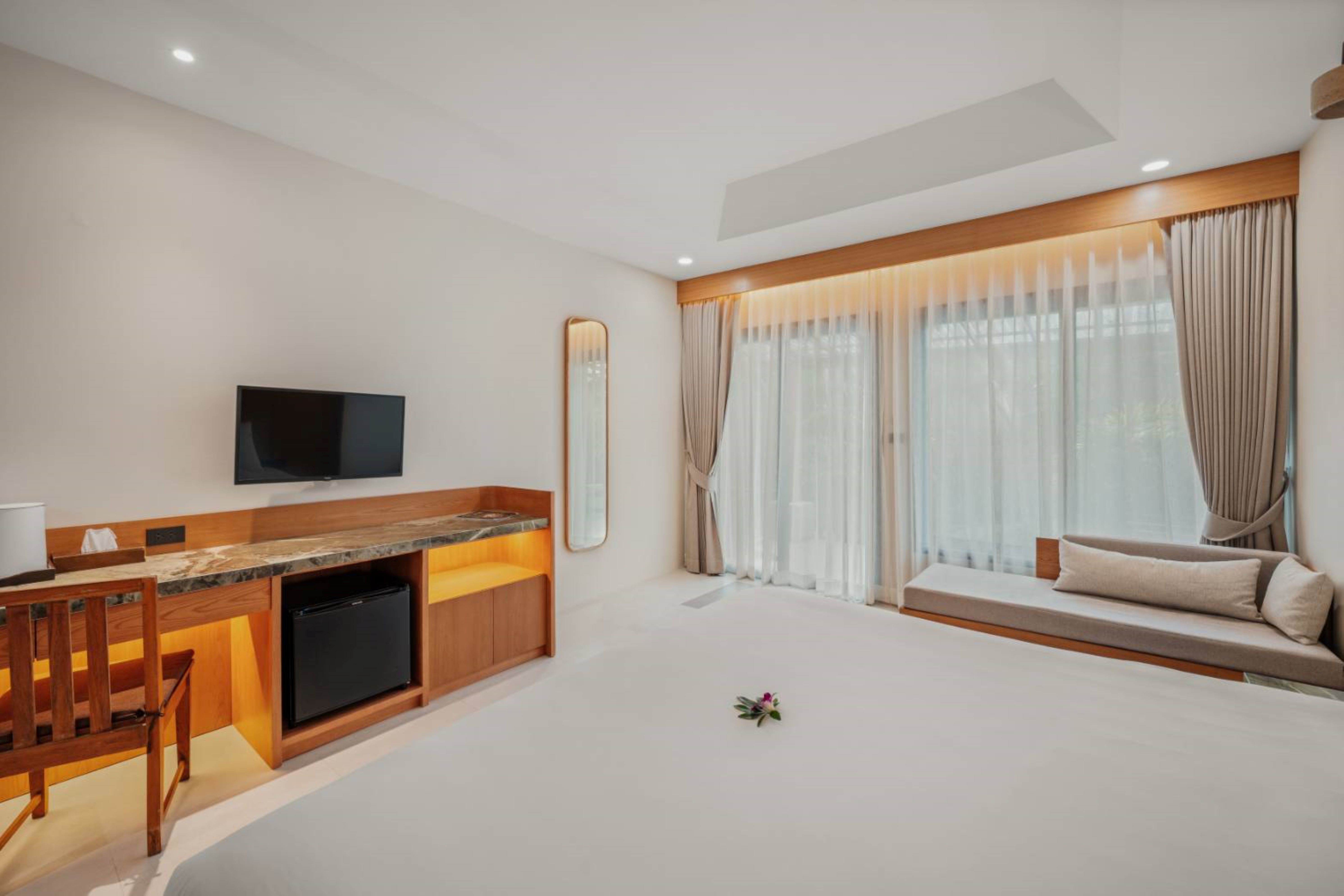 Double or Twin Executive