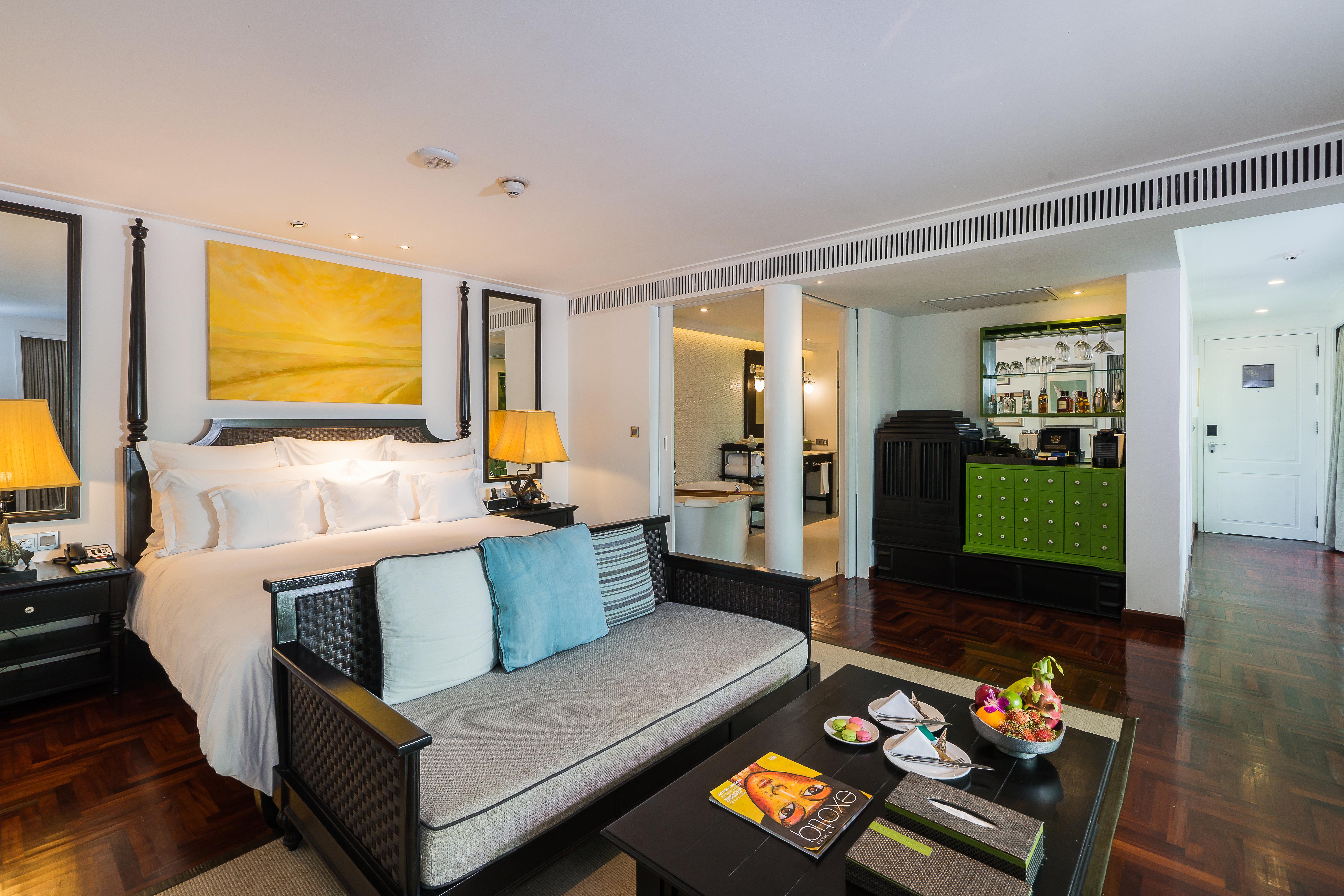 Double Classic King Bed