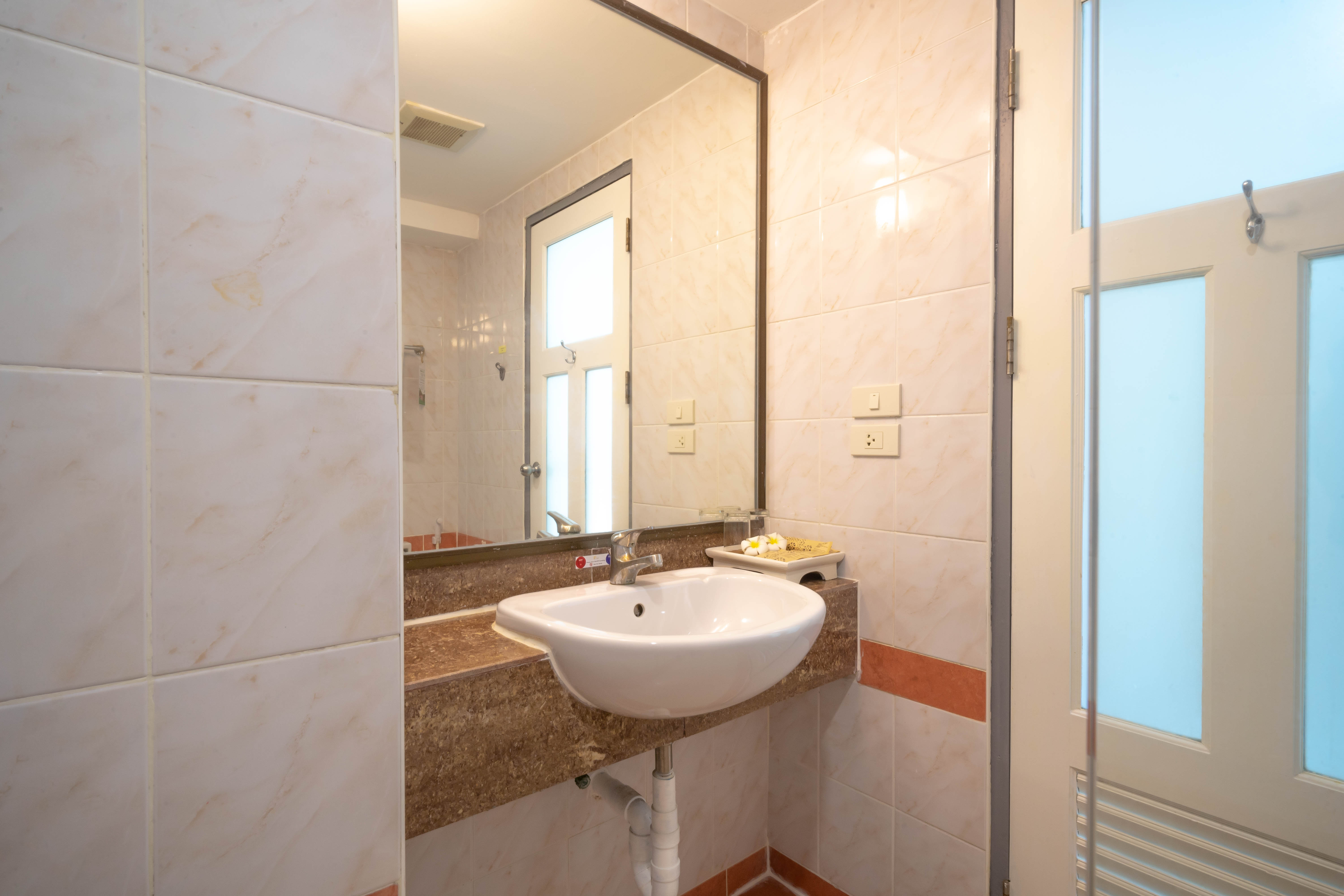 Double or Twin Deluxe