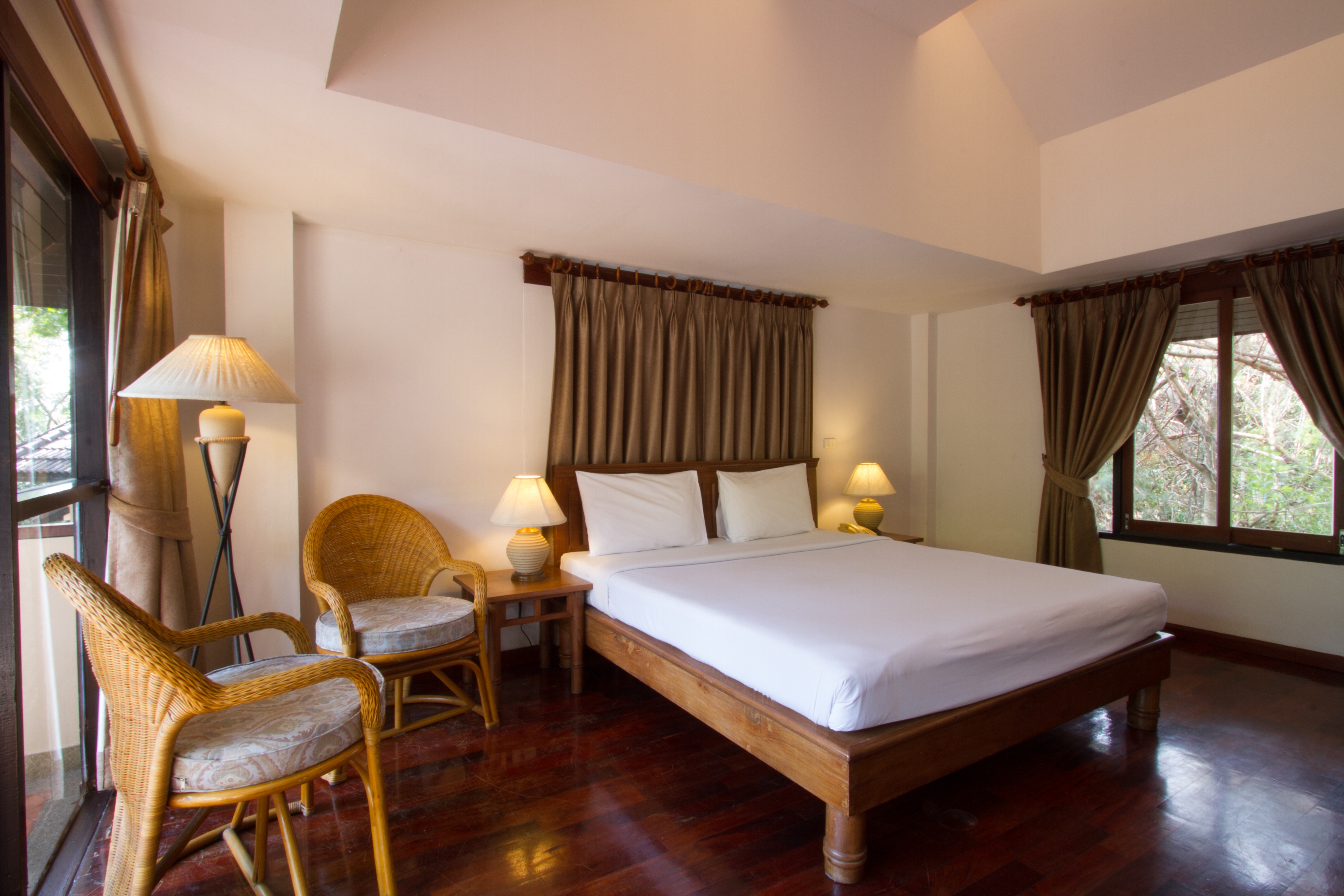 Double or Twin Standard