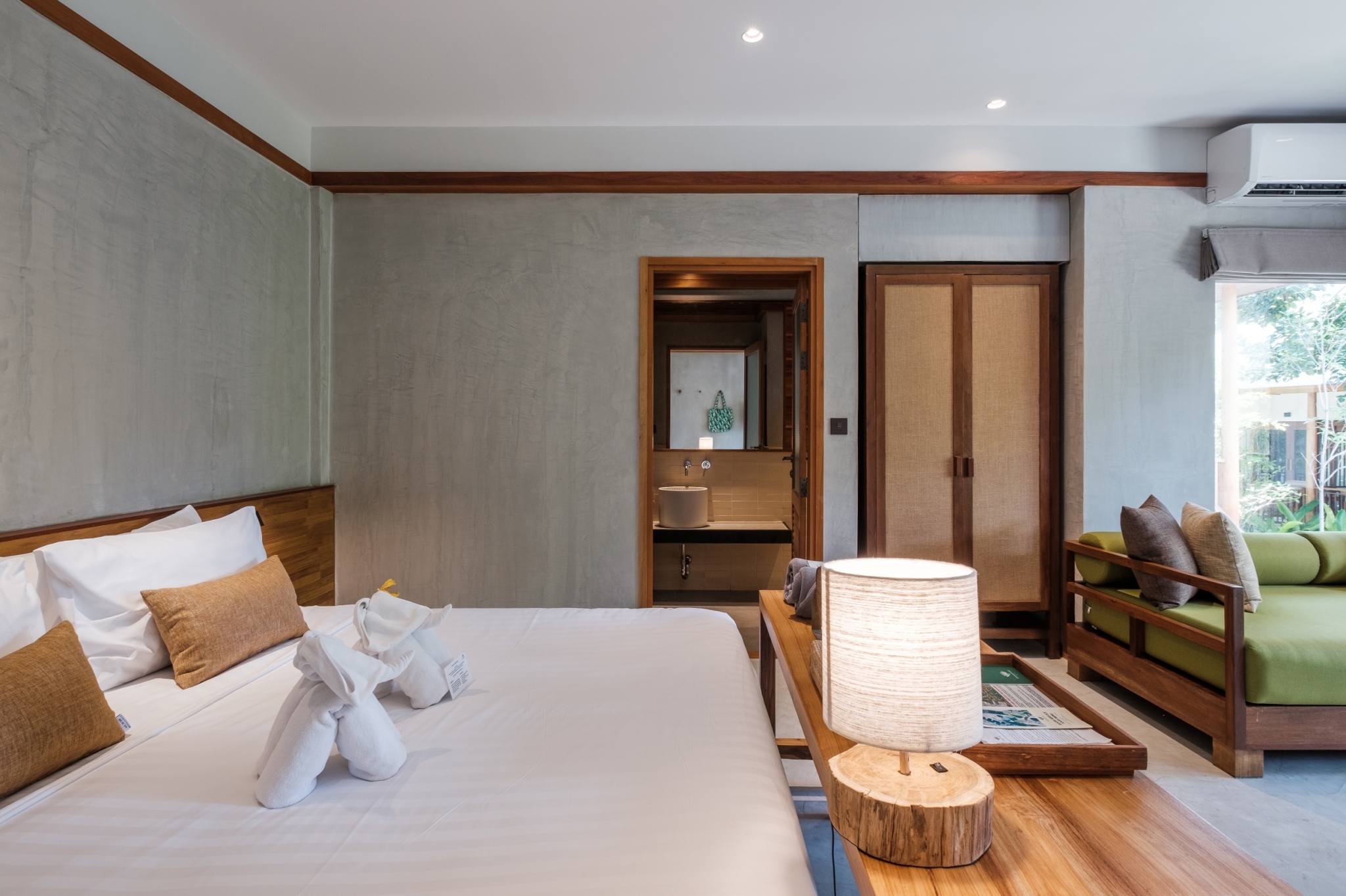 Double Superior with Balcony