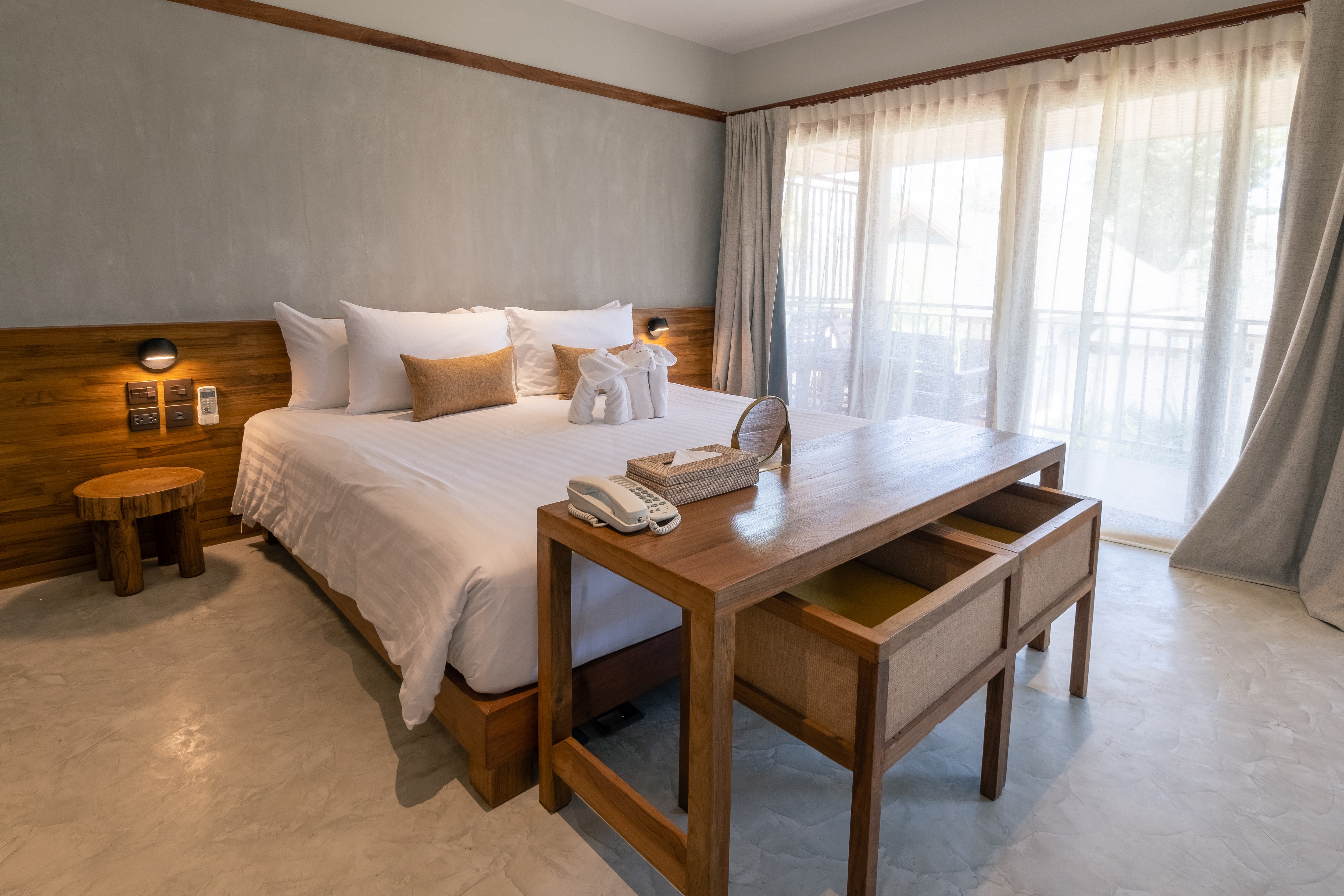 Double or Twin Deluxe with Balcony