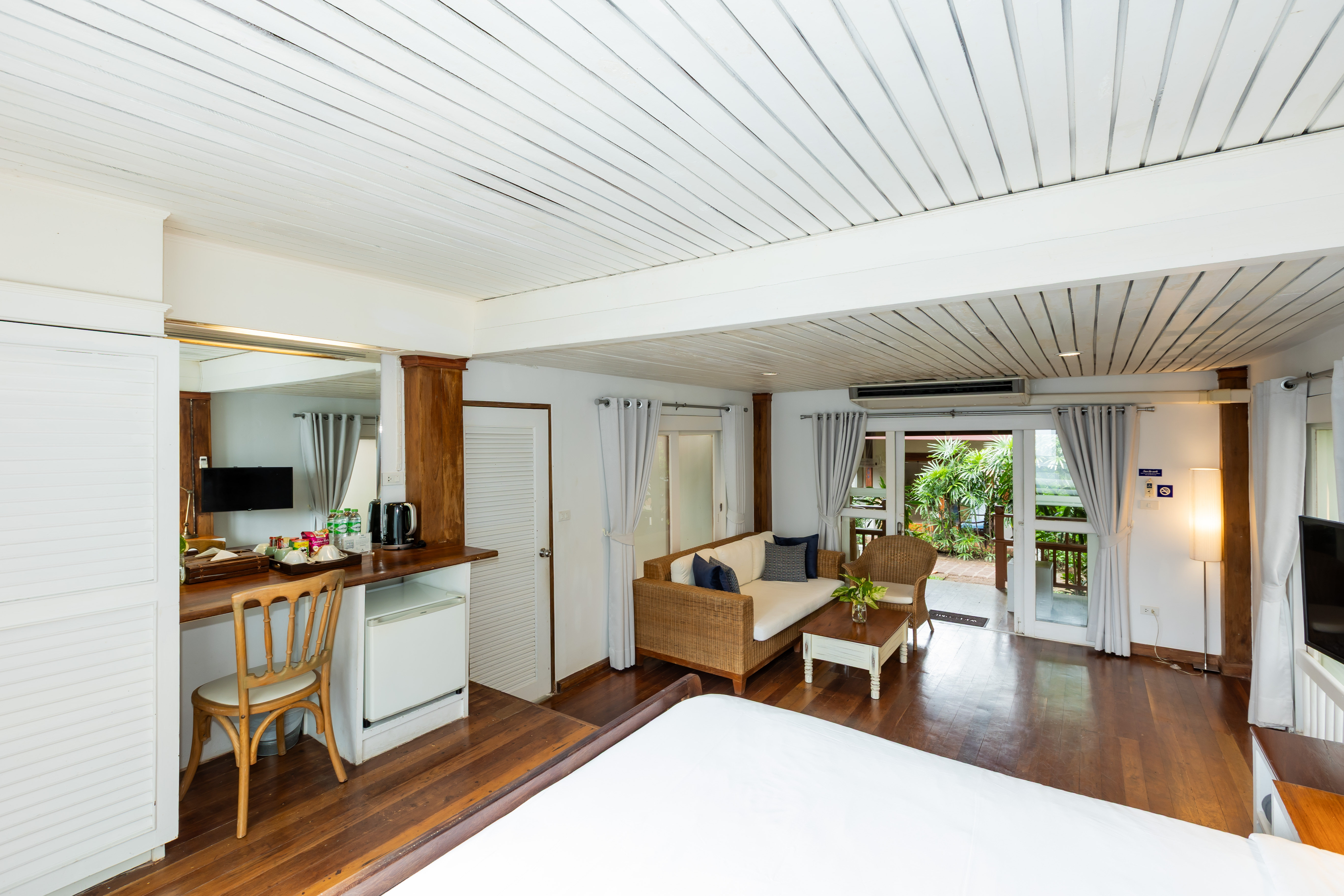 Double or Twin Superior with Terrace