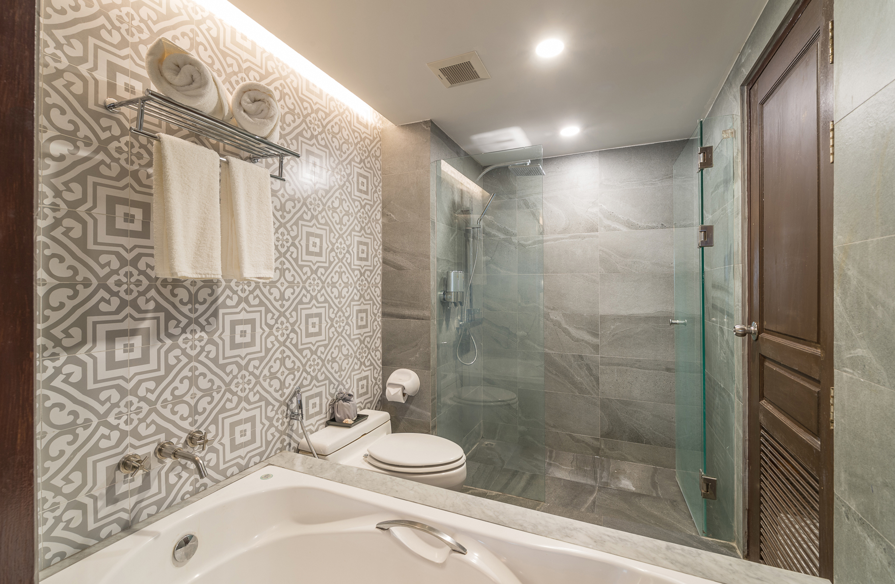 Double Deluxe Pool View