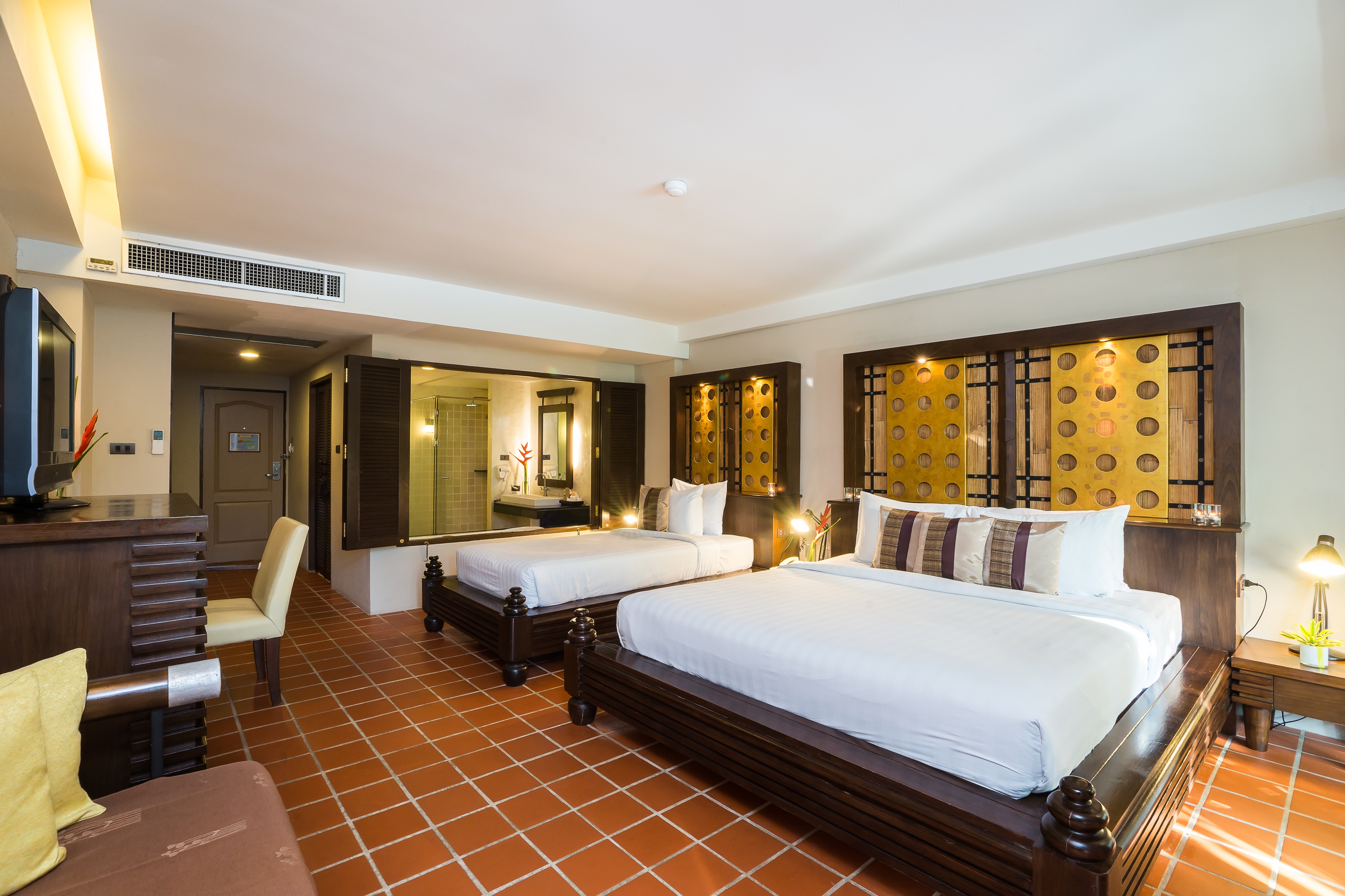 Double or Twin Standard