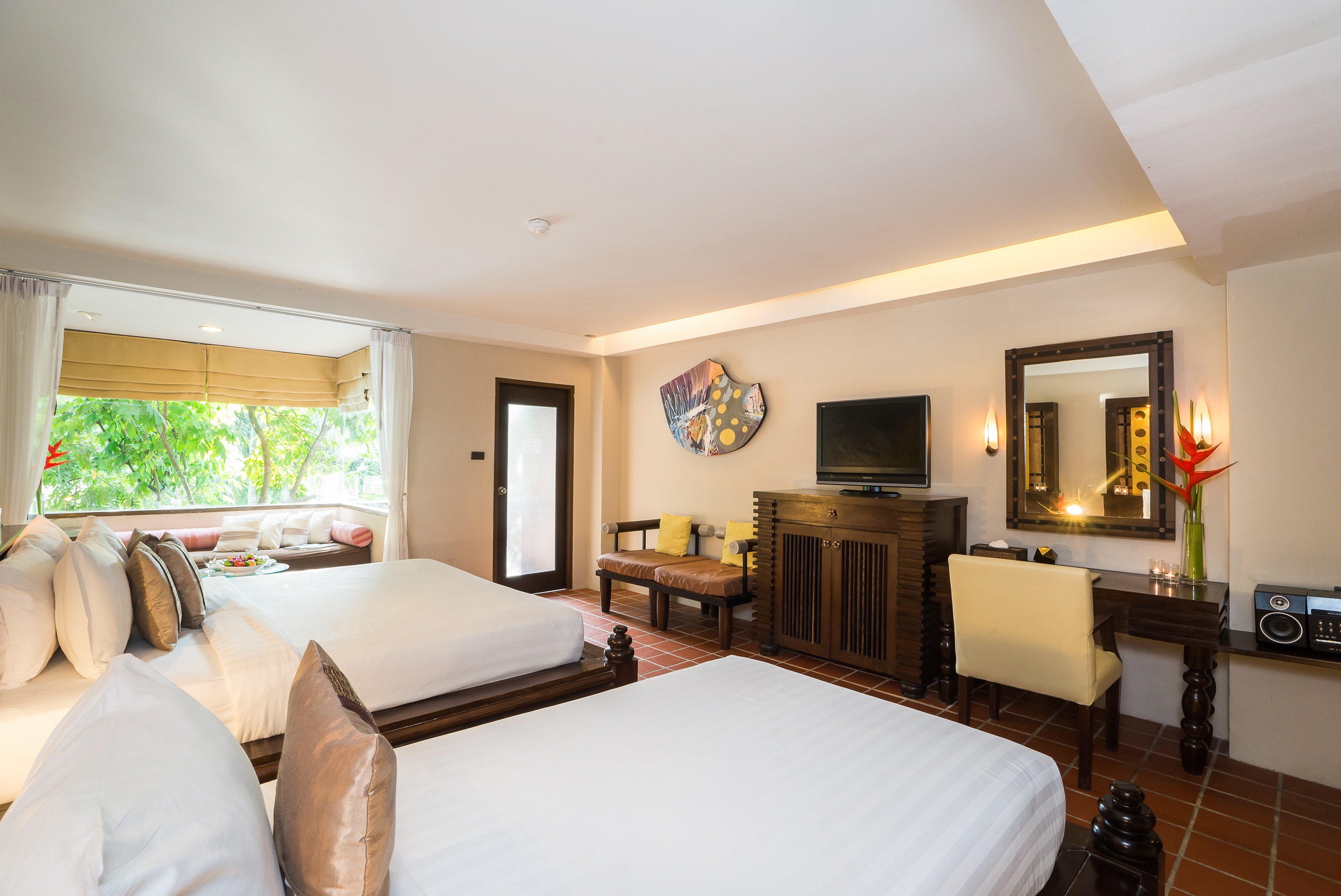 Double or Twin Standard