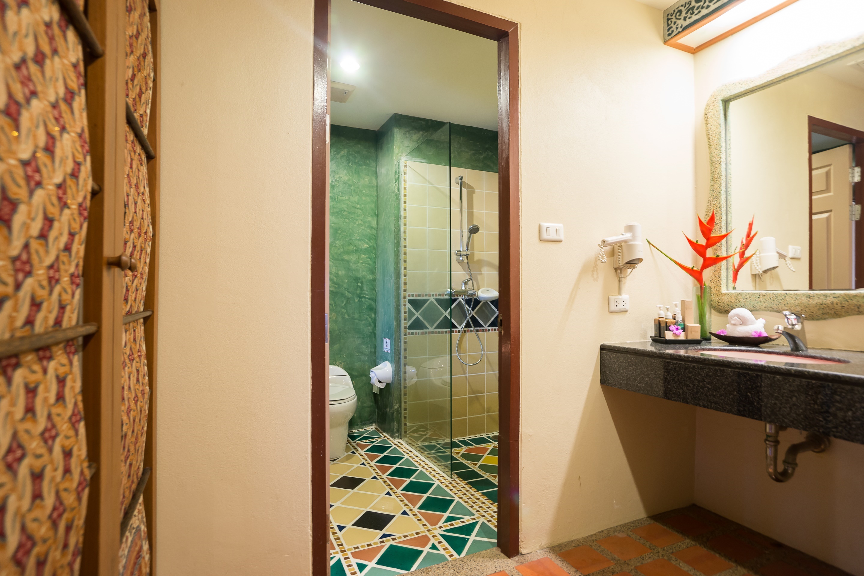 Double or Twin Deluxe