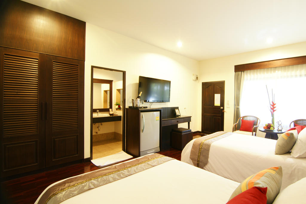 Bungalow Garden View