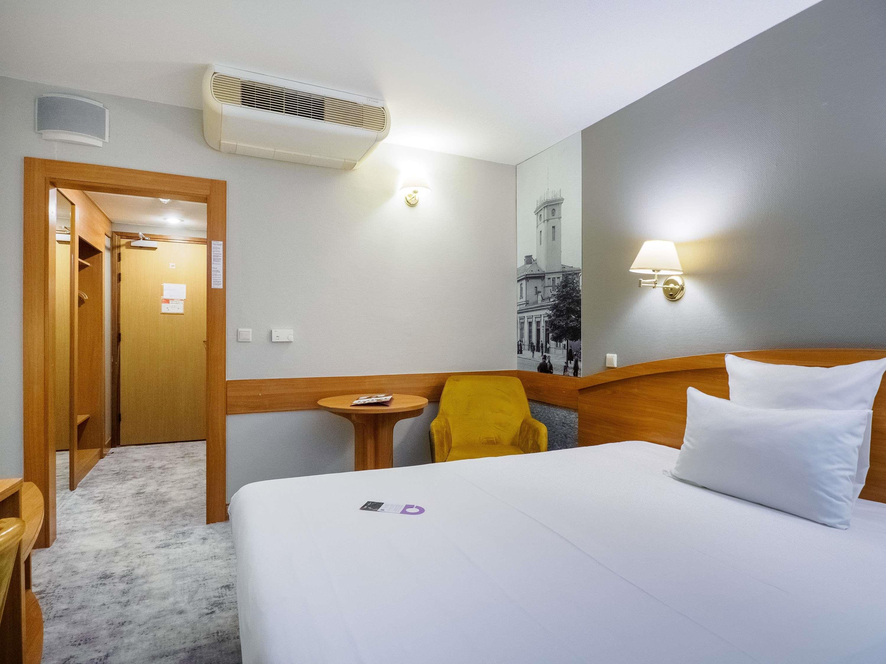 Double Superior with Double Bed