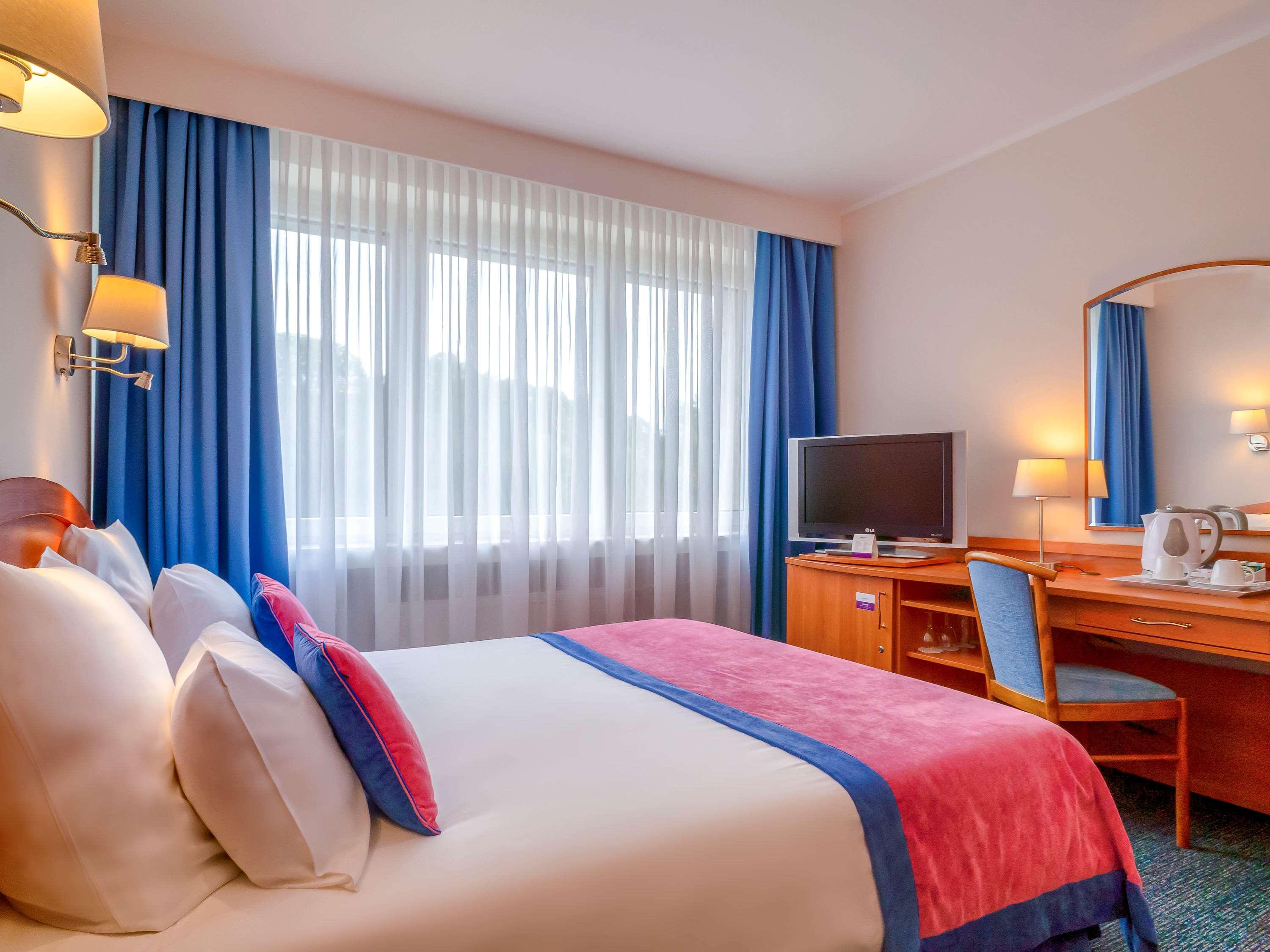 Single King Size Bed