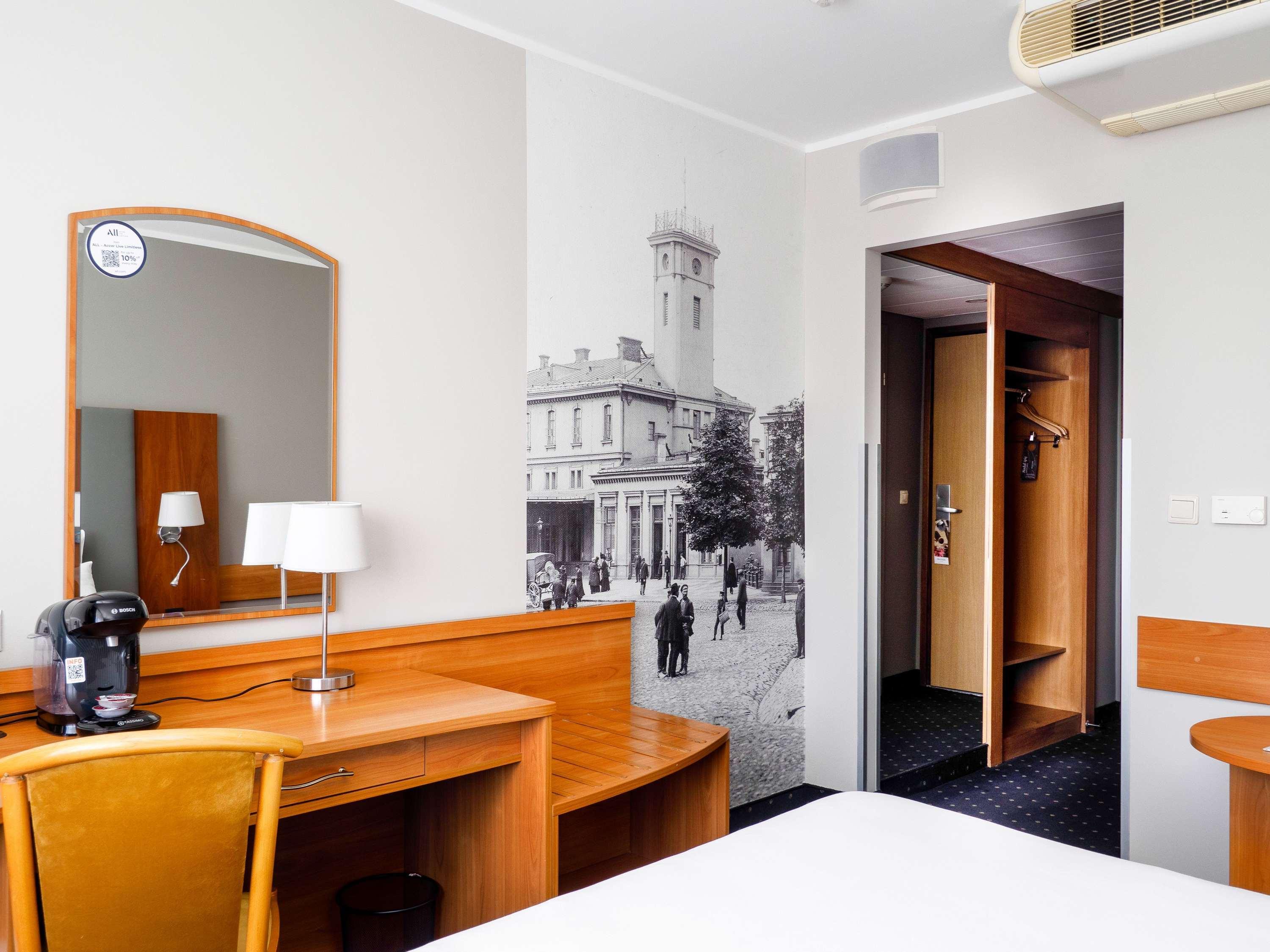 Single King Size Bed