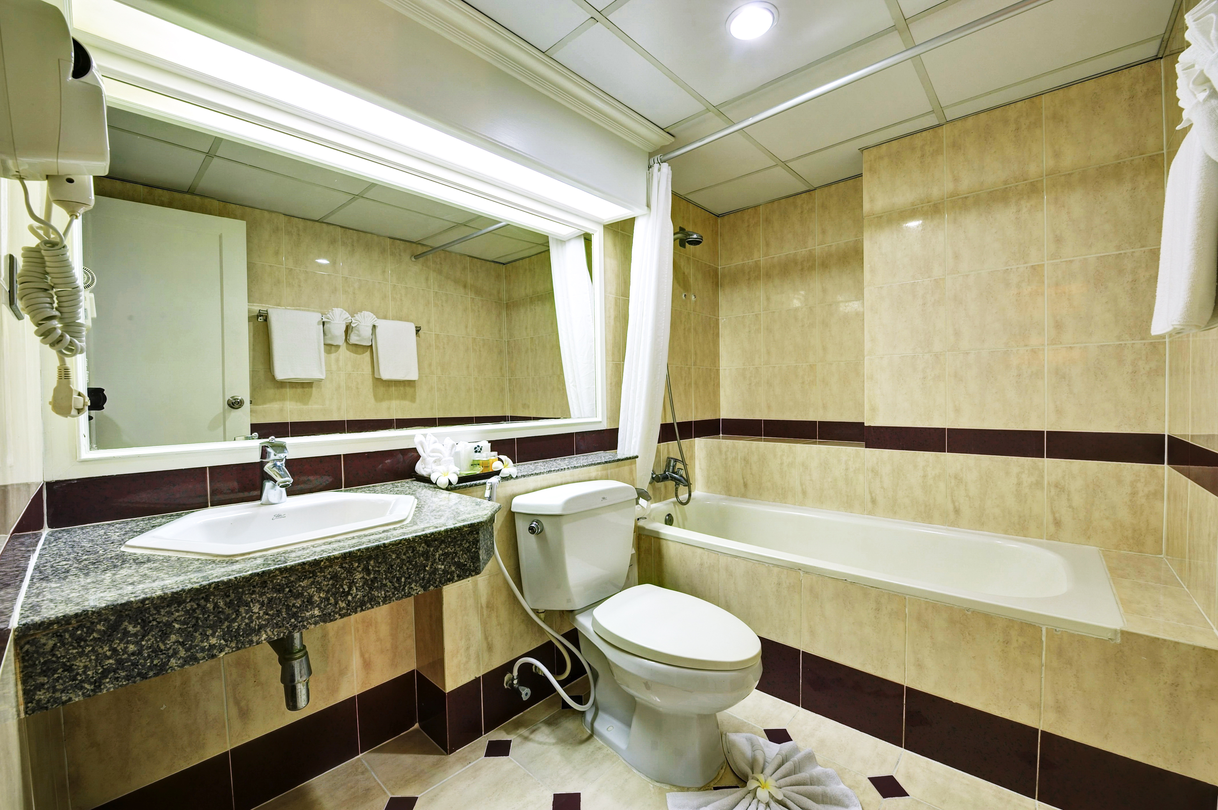 Double or Twin Deluxe