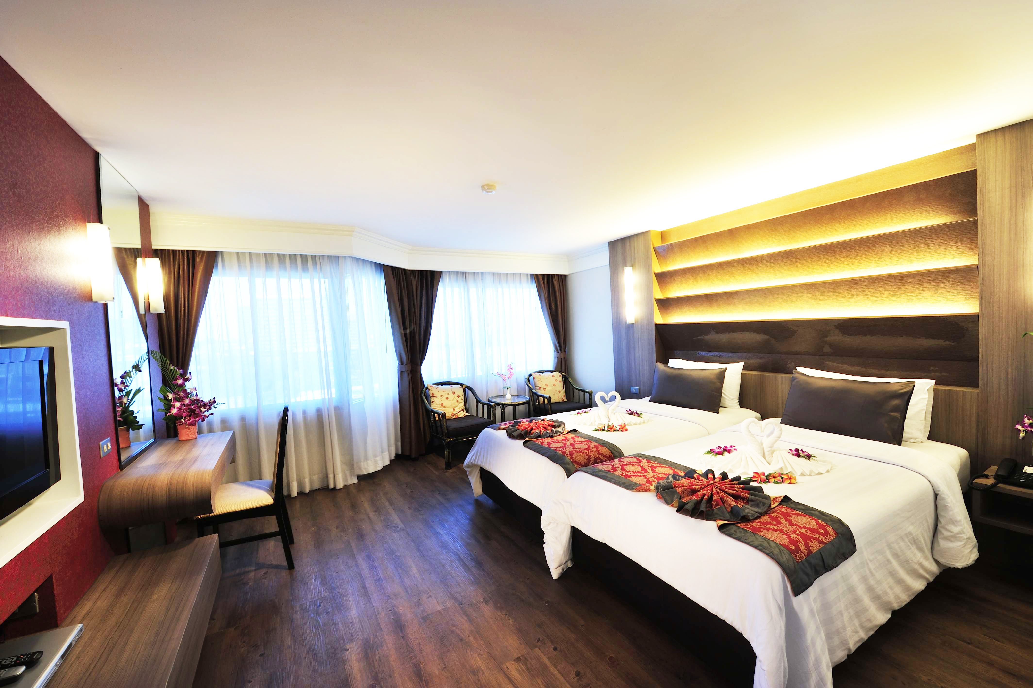 Double or Twin Deluxe