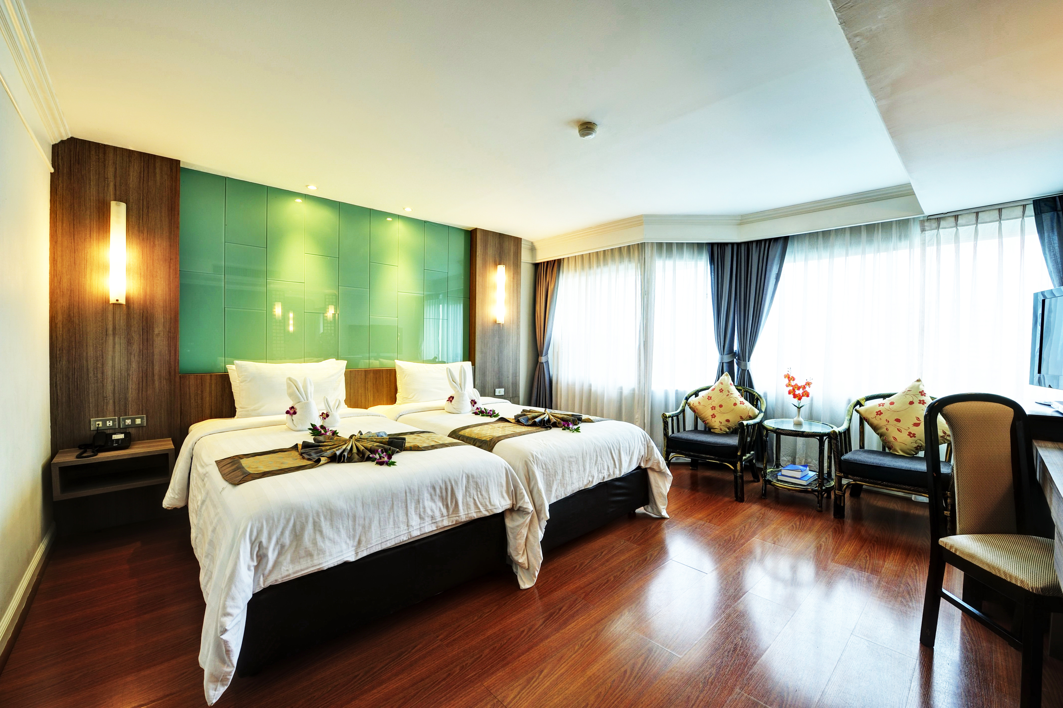 Double or Twin Deluxe