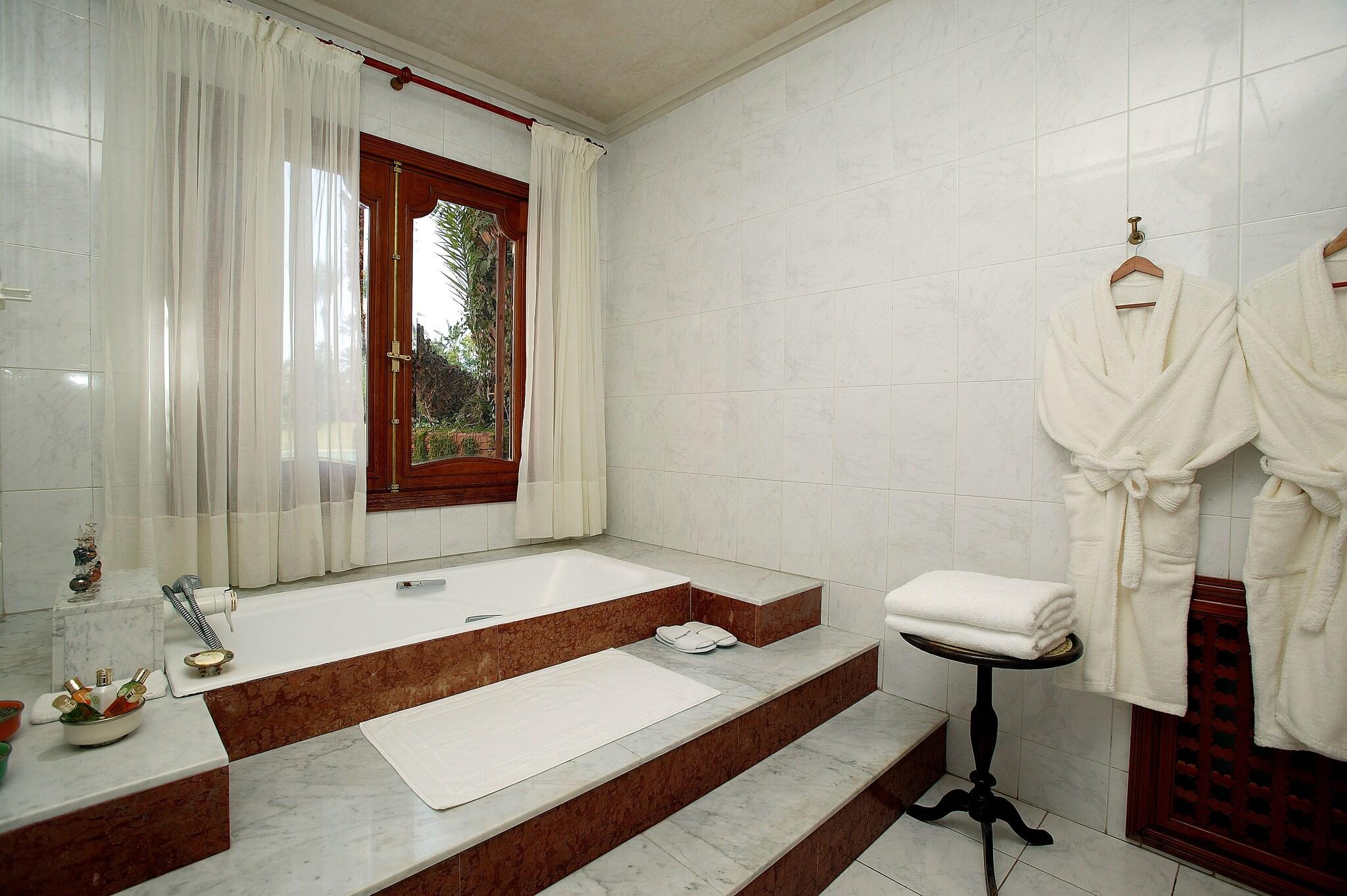 Suite Executive King Bed