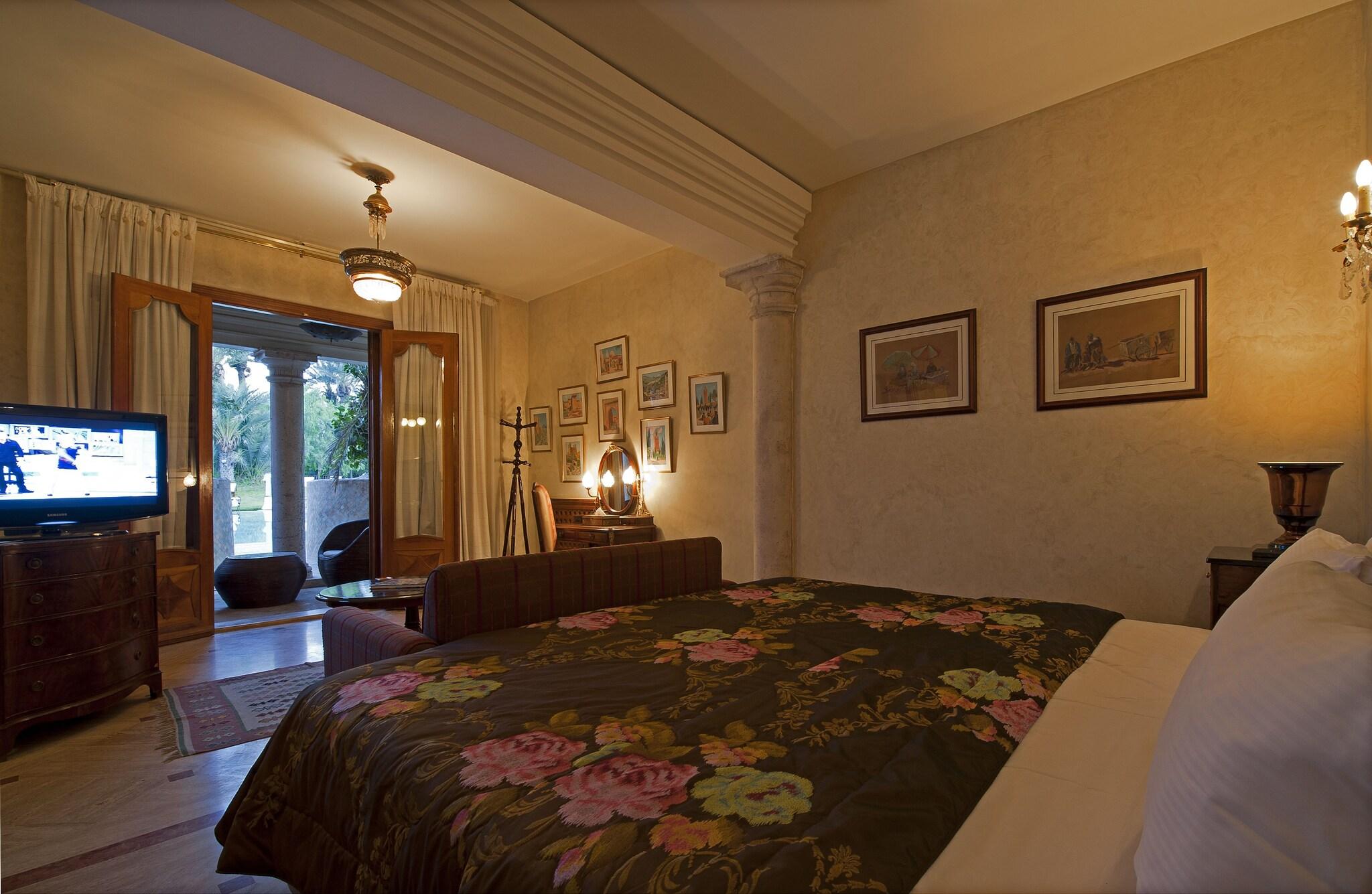 Suite Executive King Bed