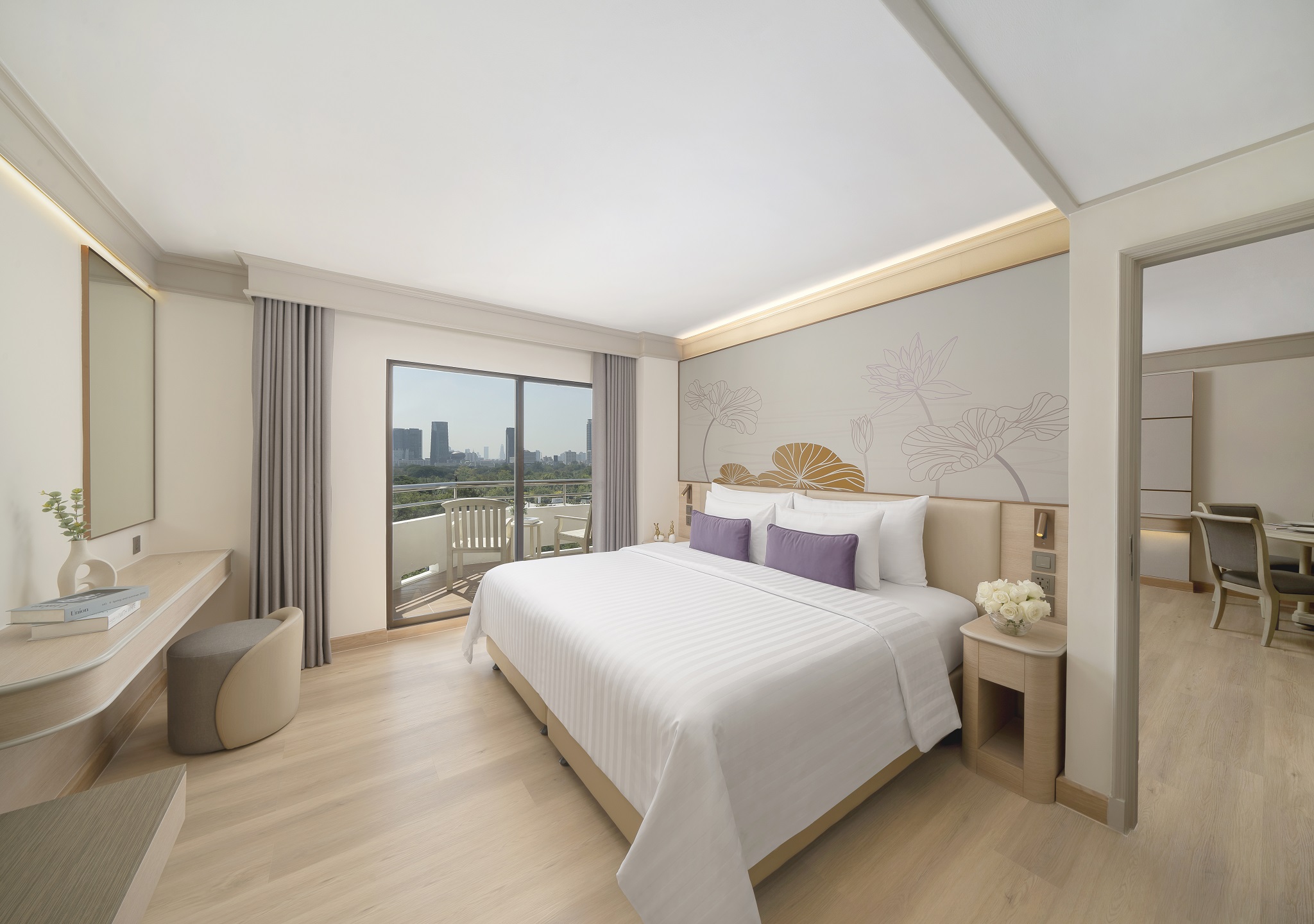 Family Room Lake View