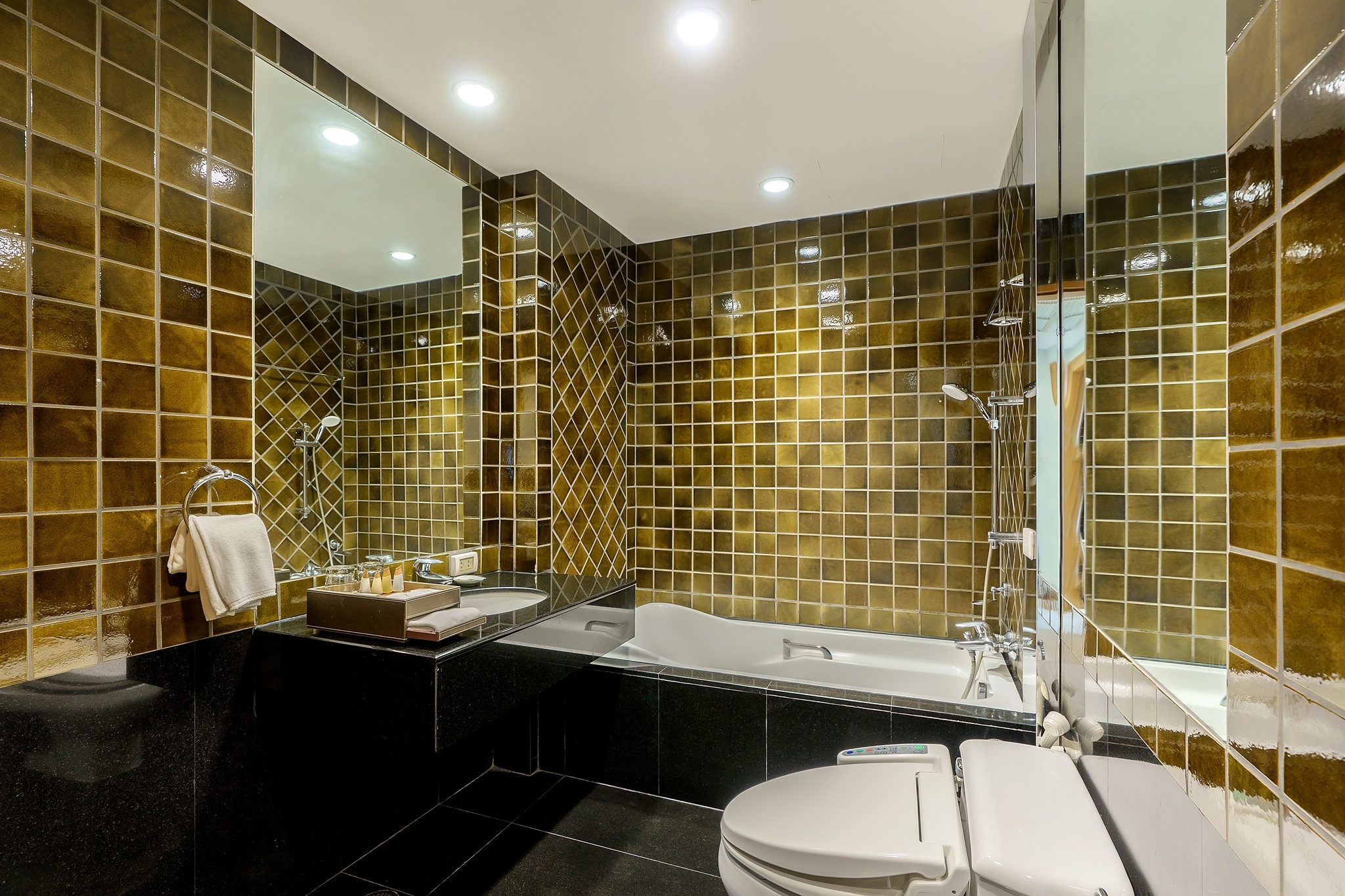 Double or Twin Deluxe