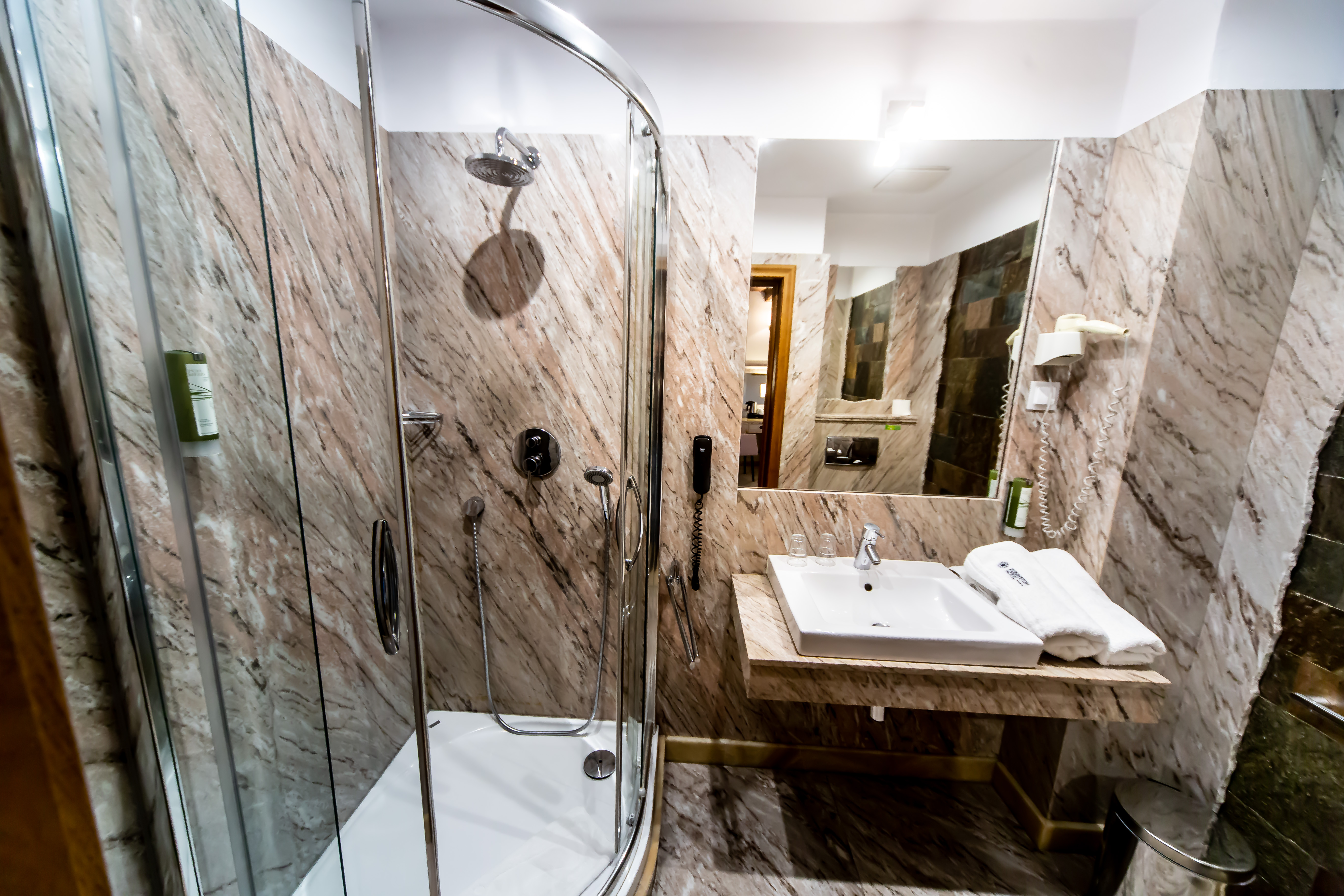 Double or Twin Standard