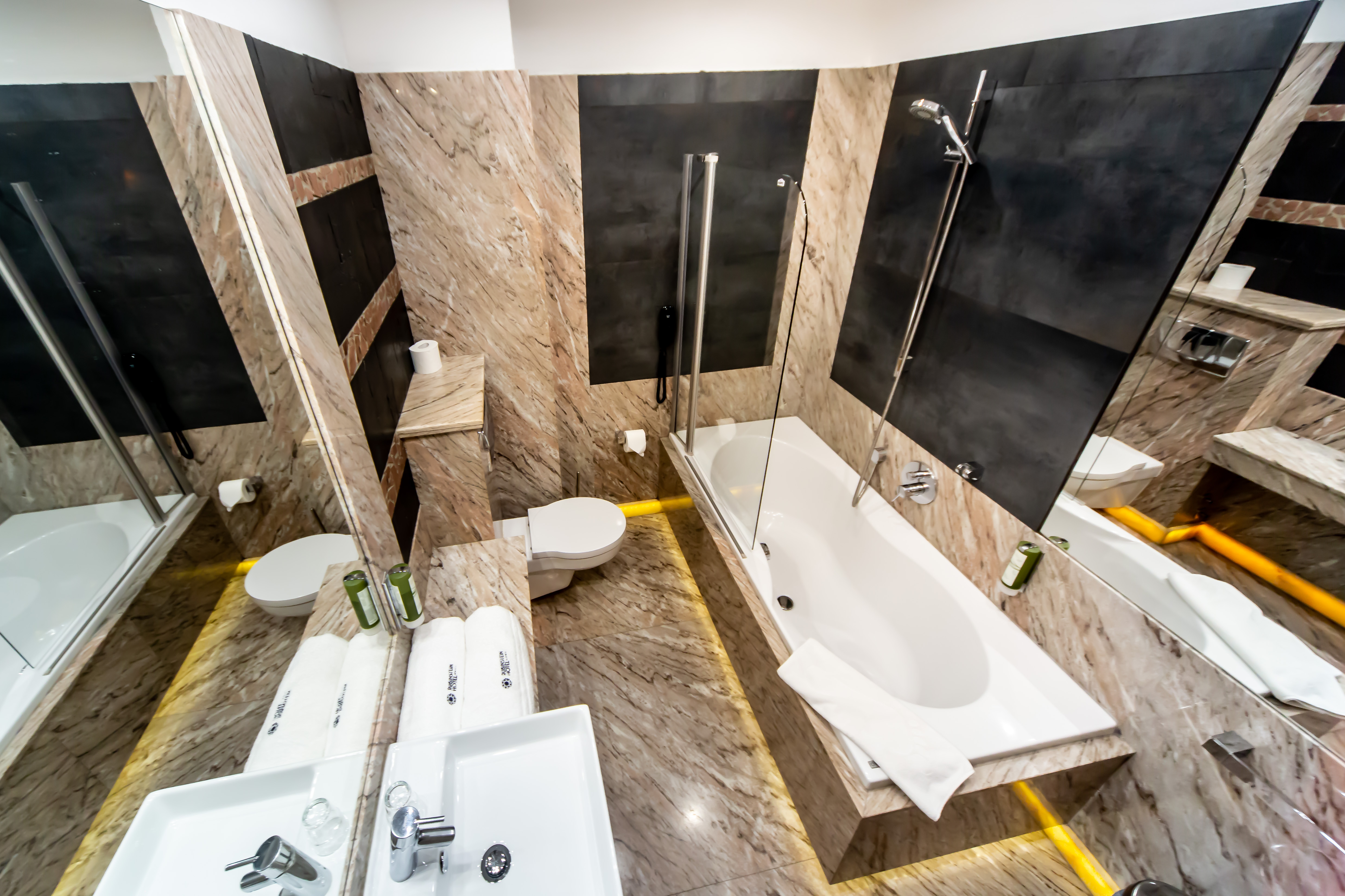 Double or Twin Superior