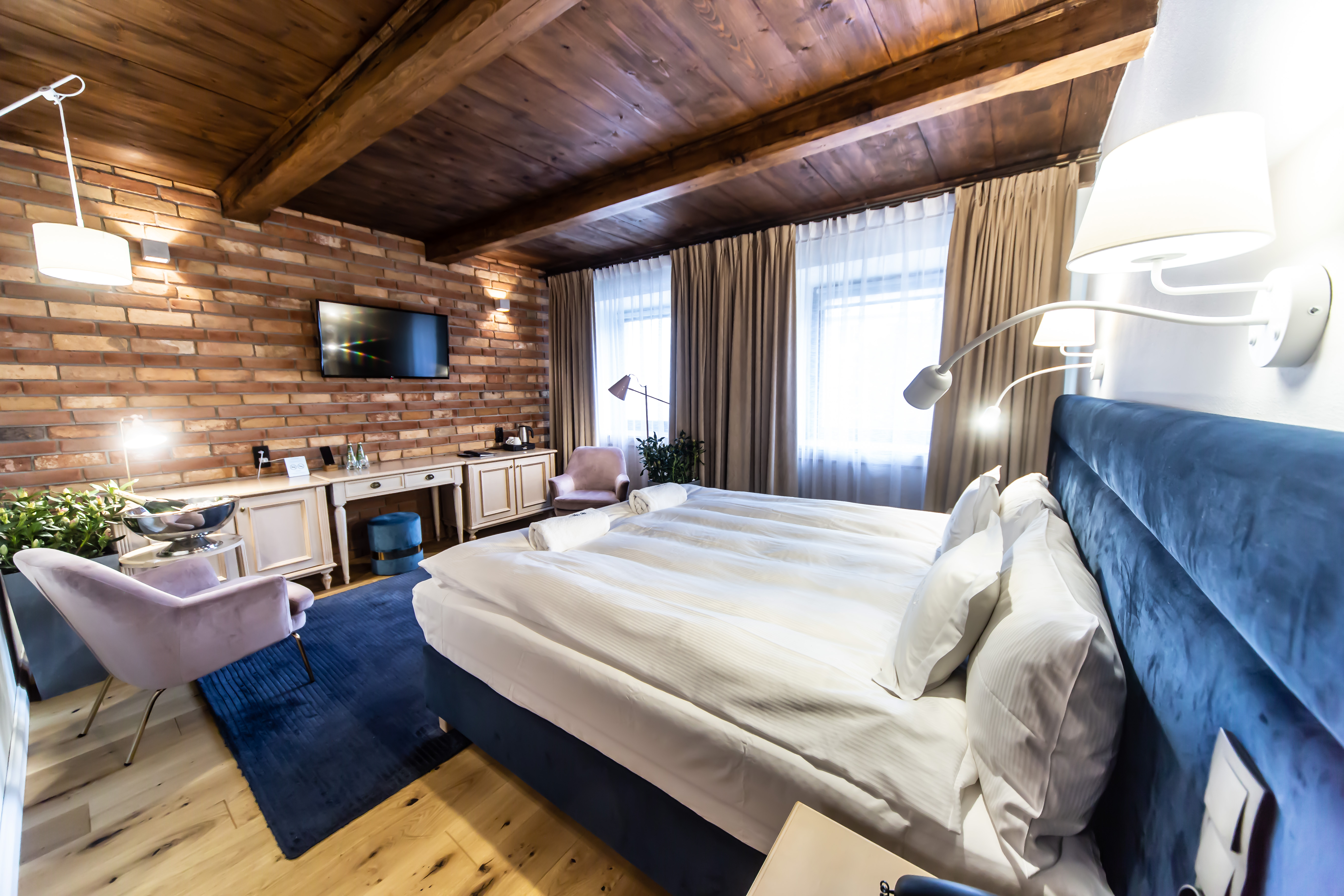 Double or Twin Superior