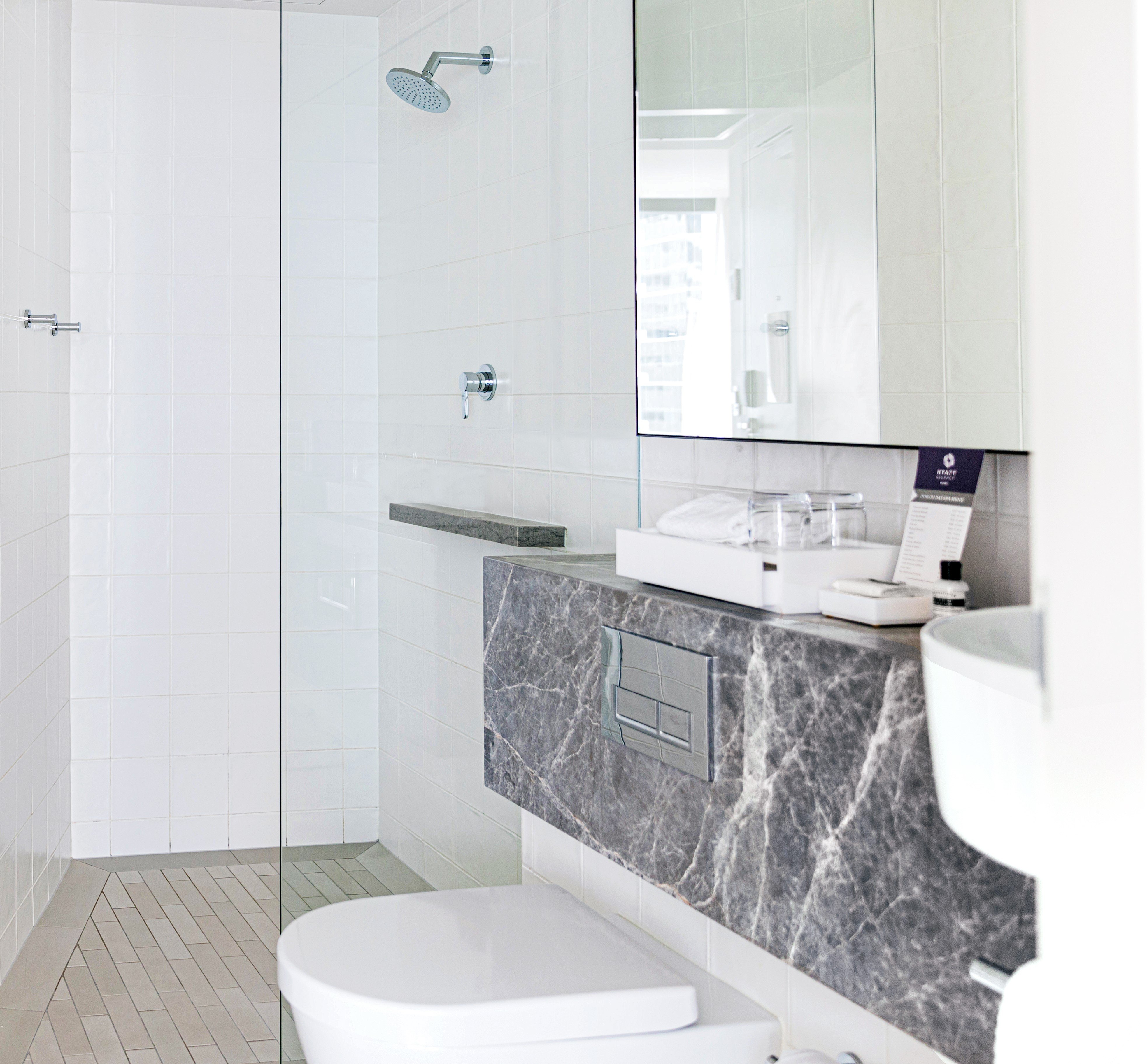 Double Deluxe King Bed