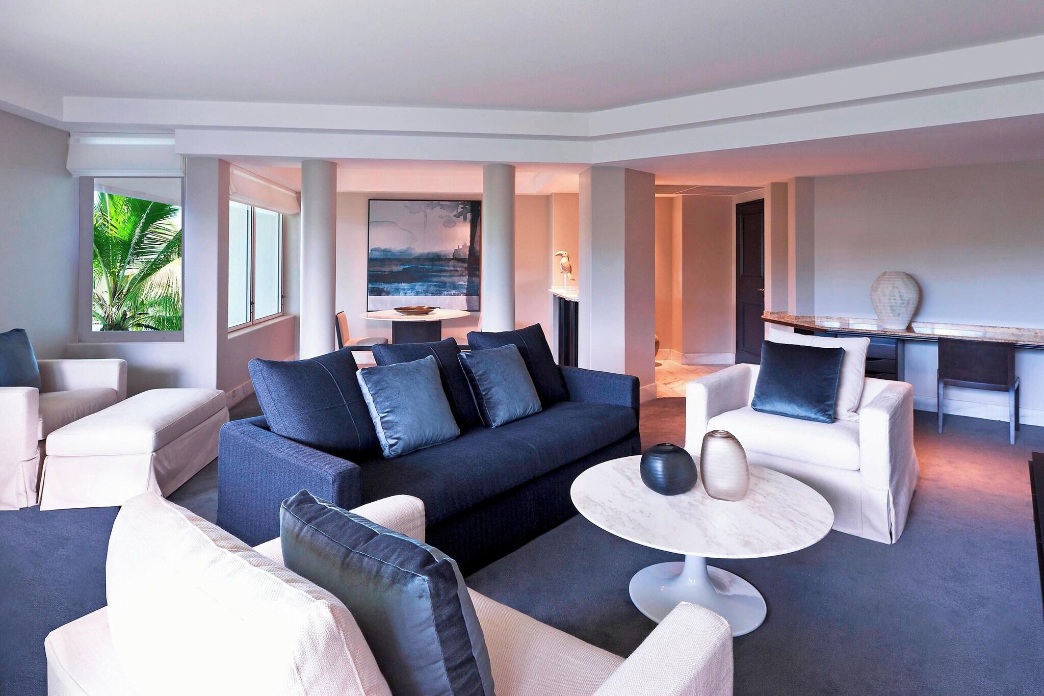 Suite King Bed Non Smoking