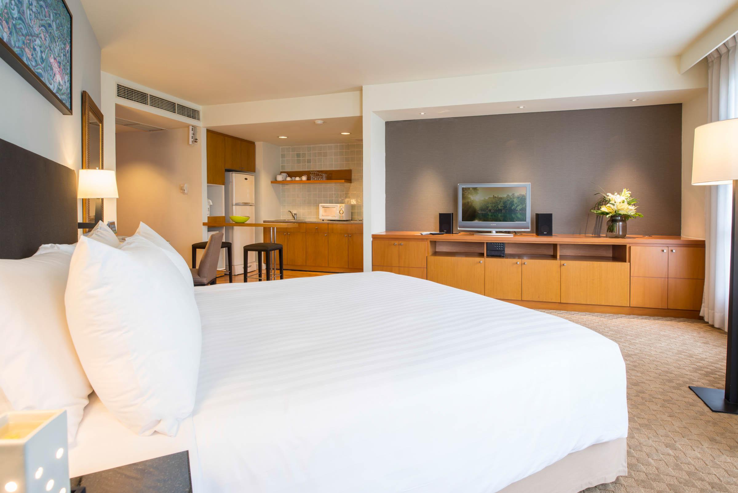 Double or Twin Deluxe