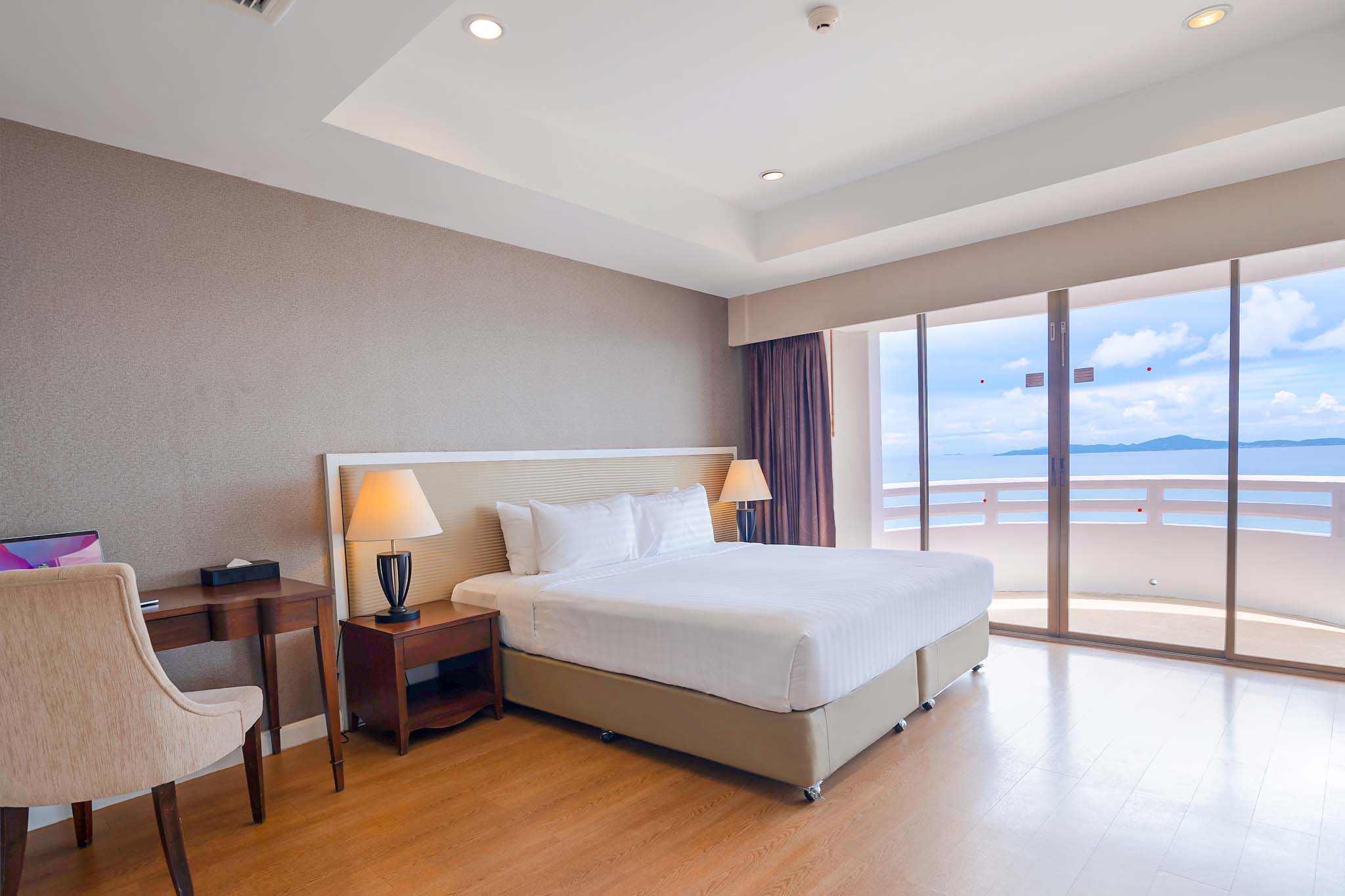 Family Room Ocean View Two Bedrooms