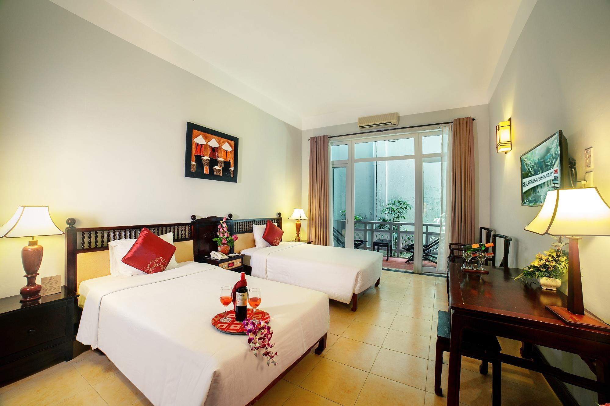 Double or Twin Standard