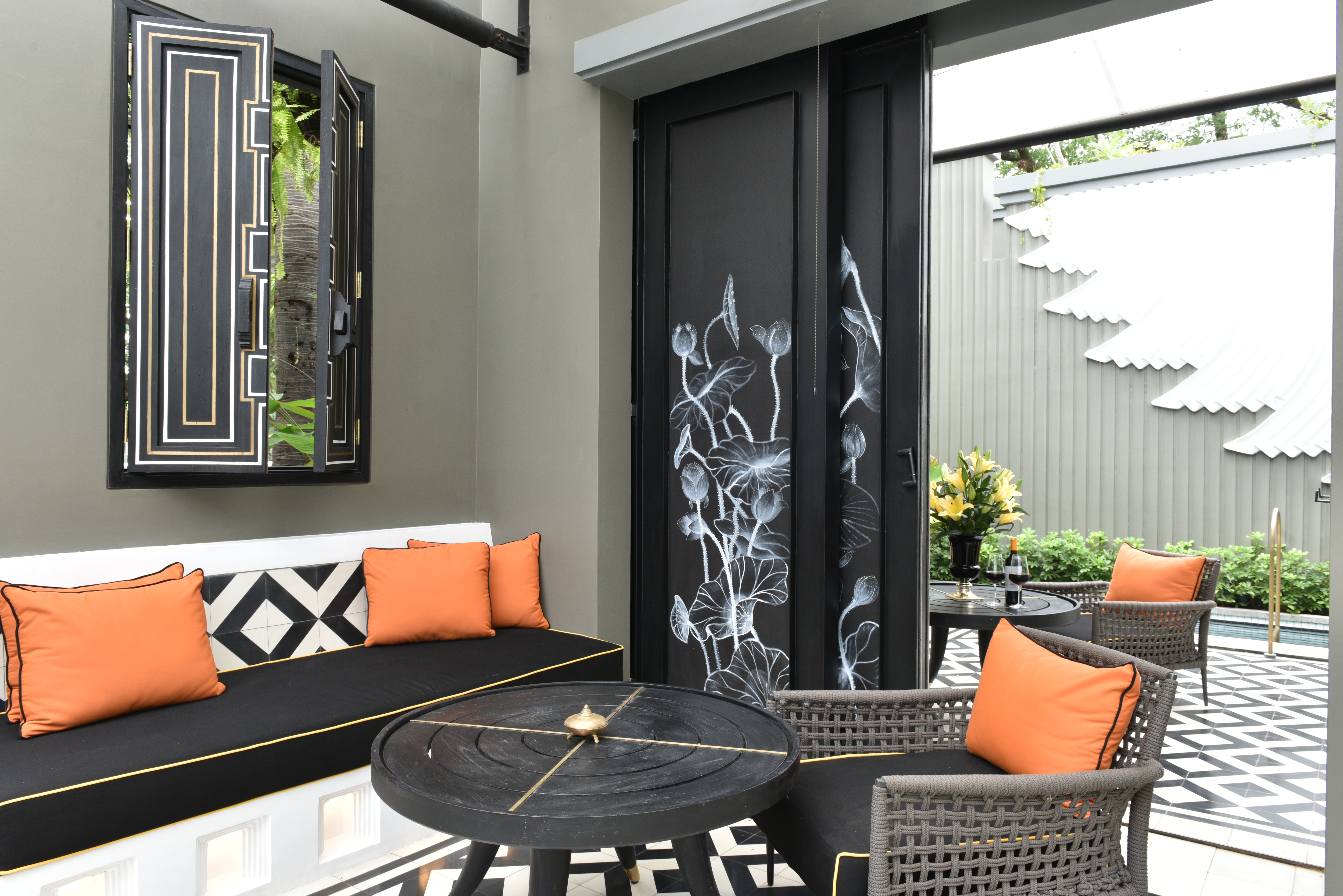 Villa Two Queen Beds