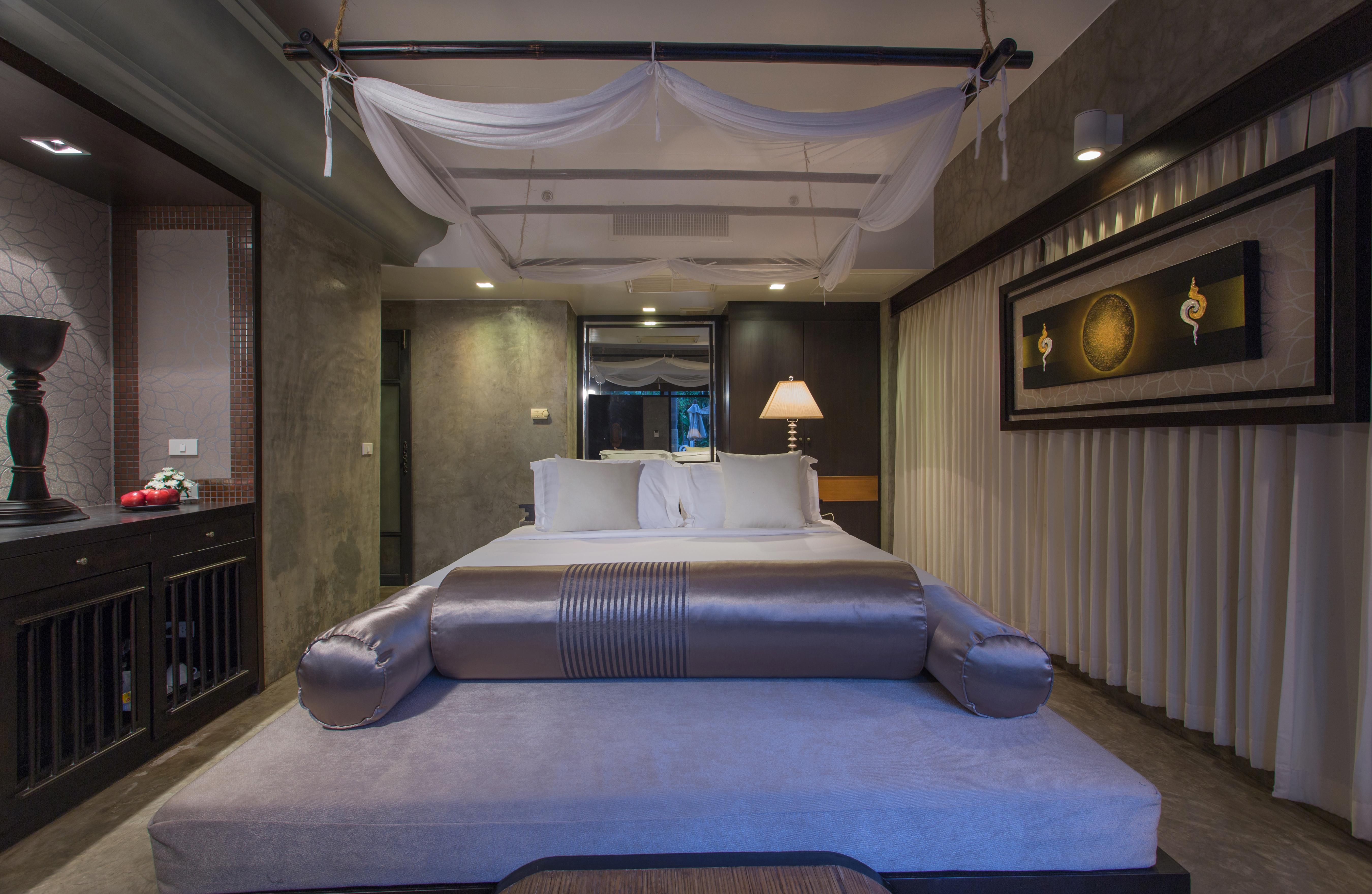 Double or Twin Deluxe