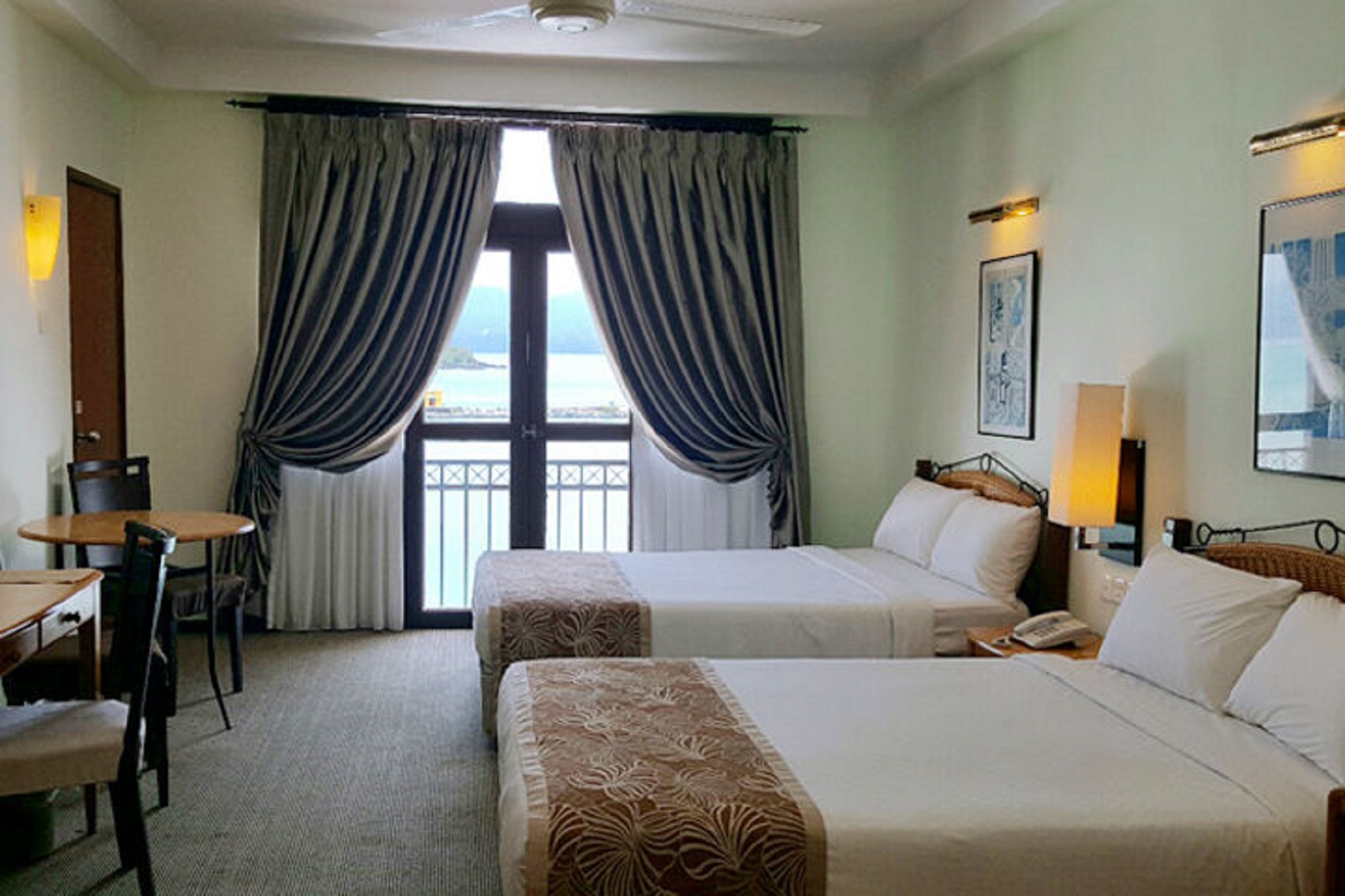 Double or Twin Sea View