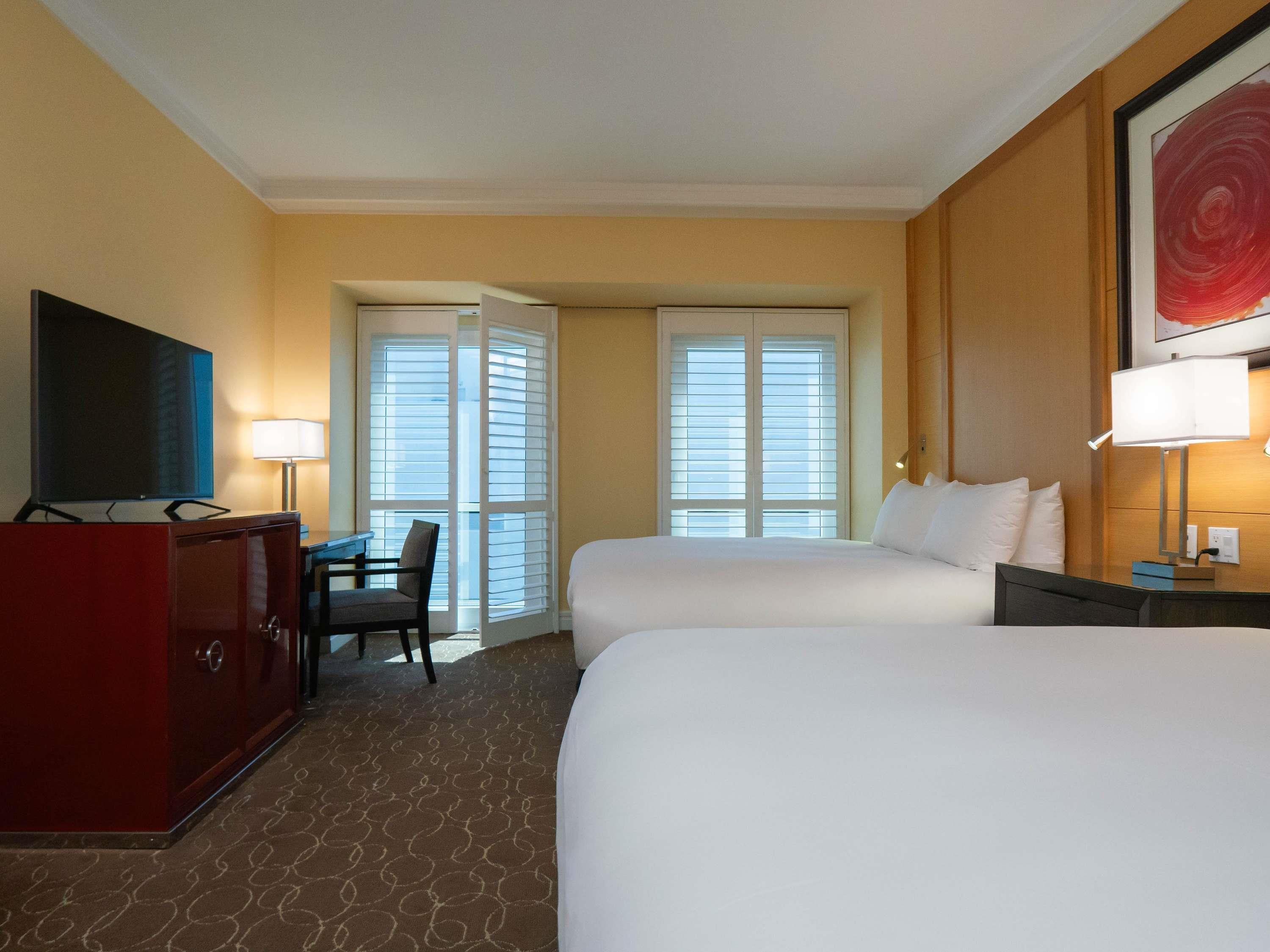 Double Superior with Views