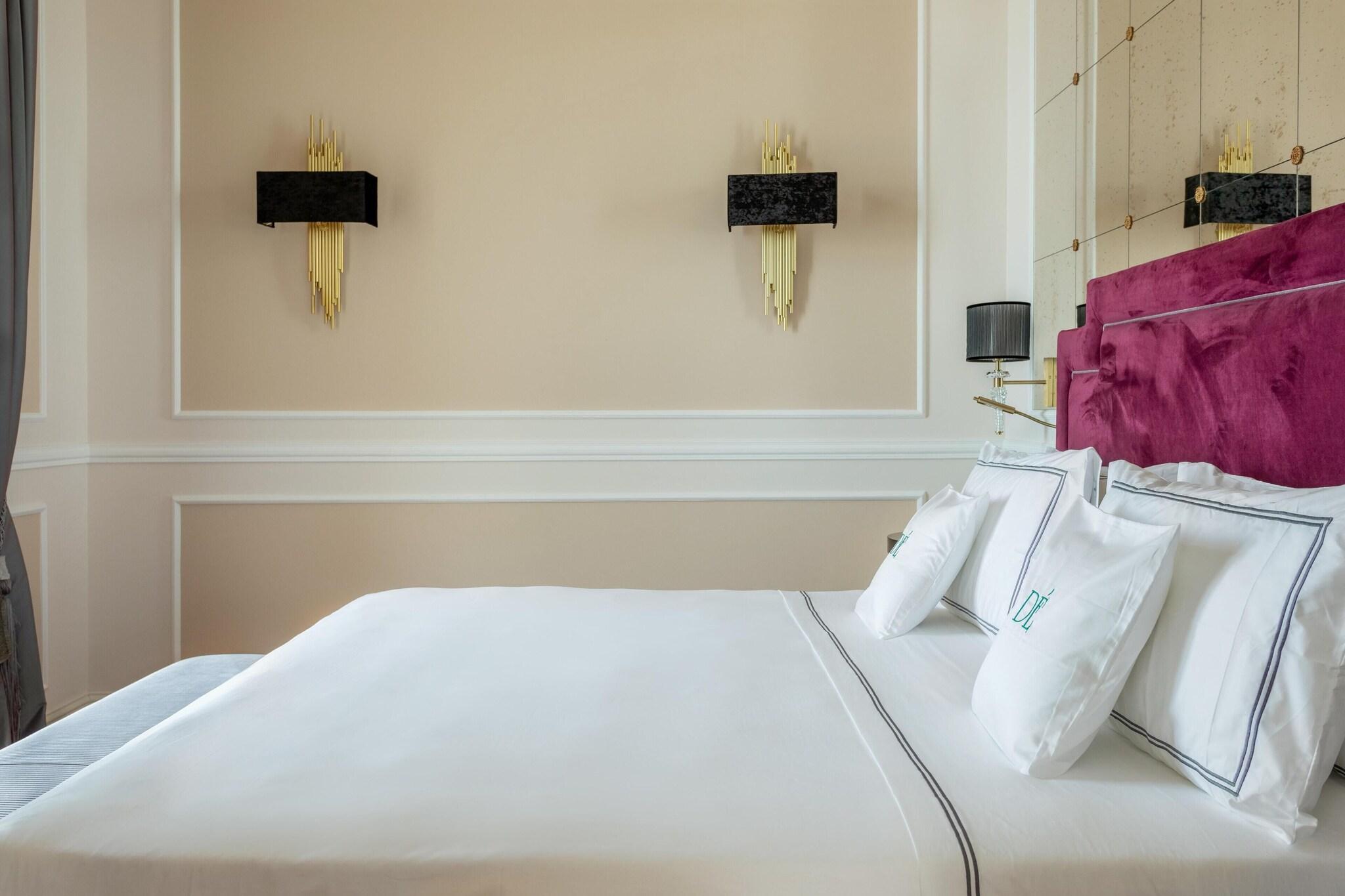 Junior Suite King Size Bed