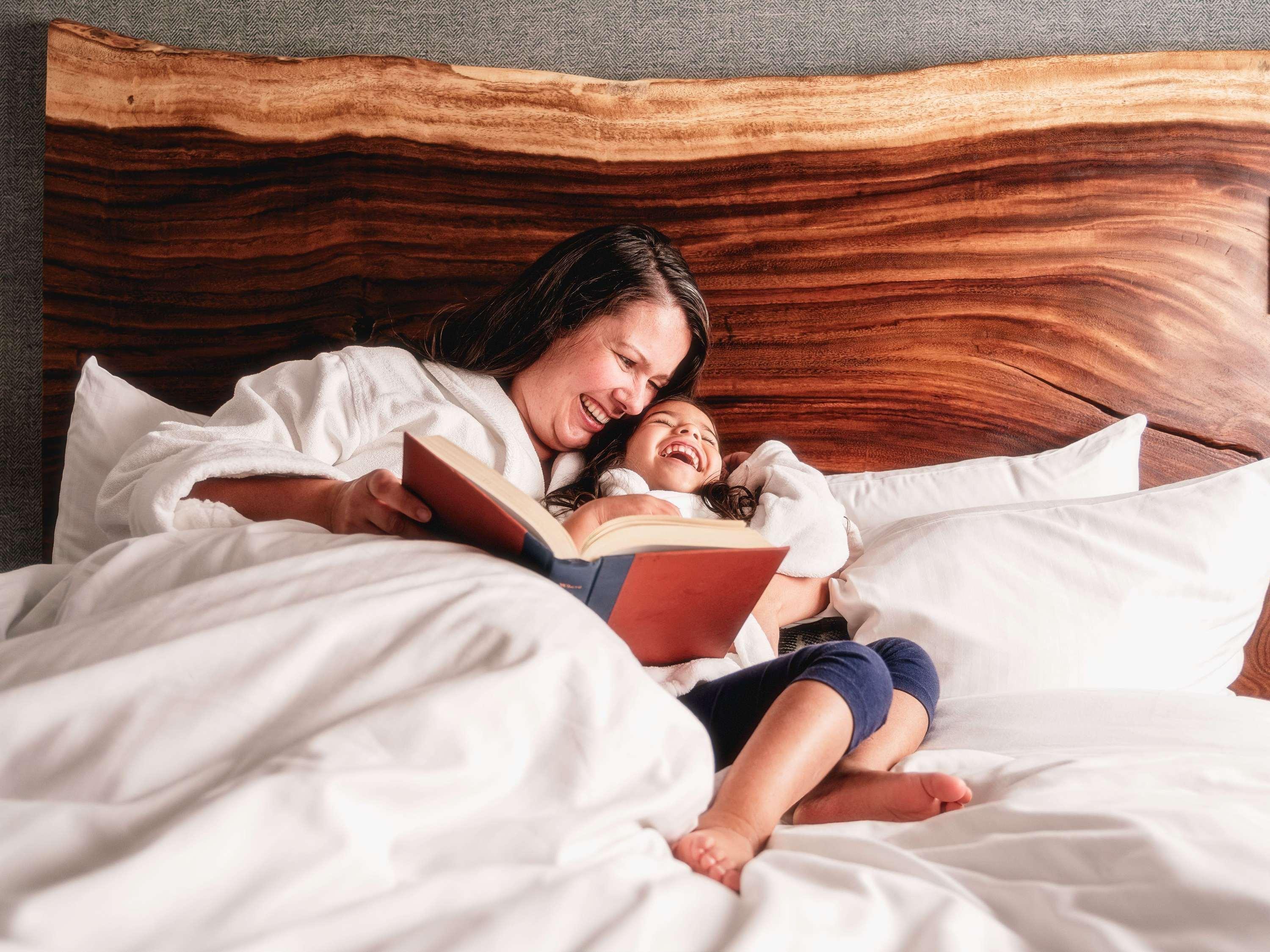 Twin Deluxe Two Queen Beds