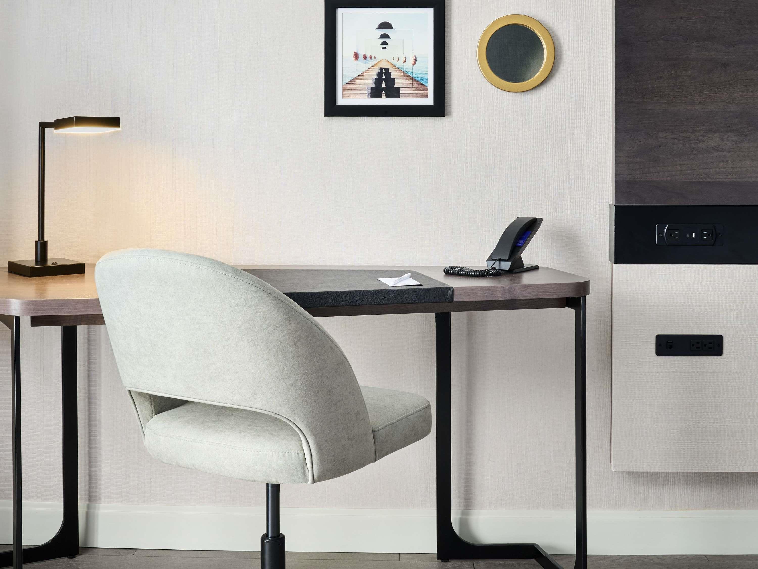 Double Superior King Bed