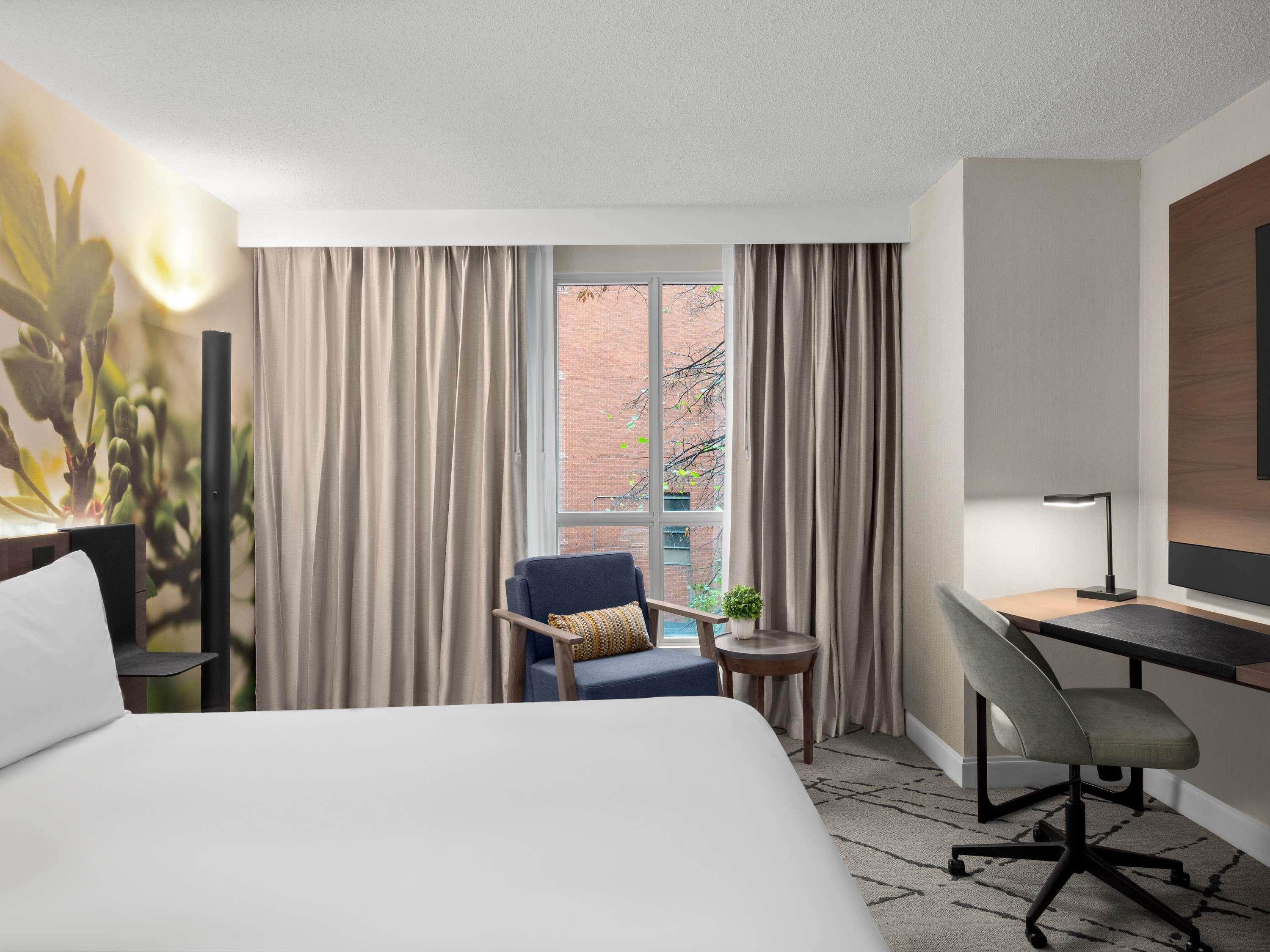 Double Superior King Bed