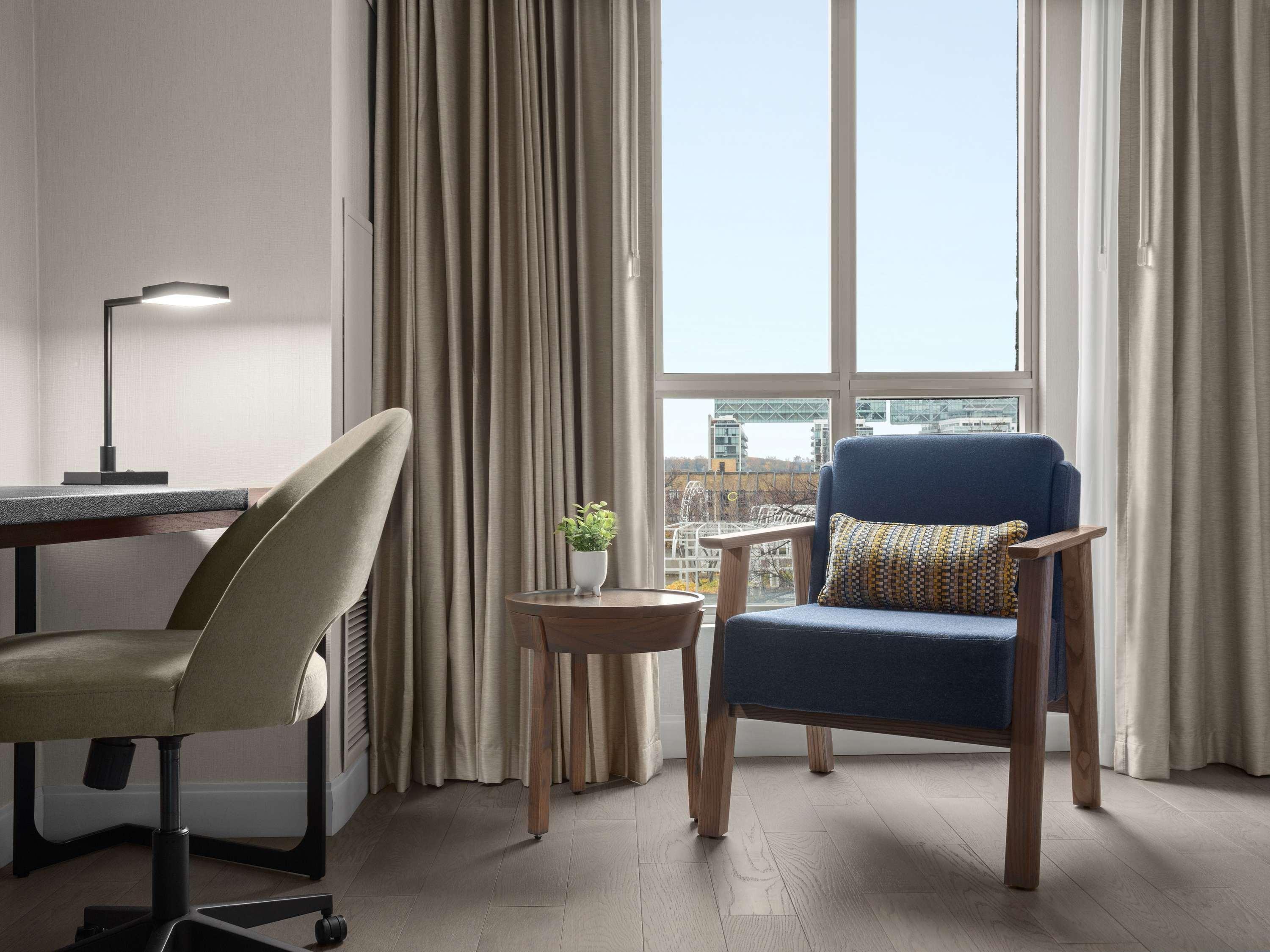 Double Executive King Bed